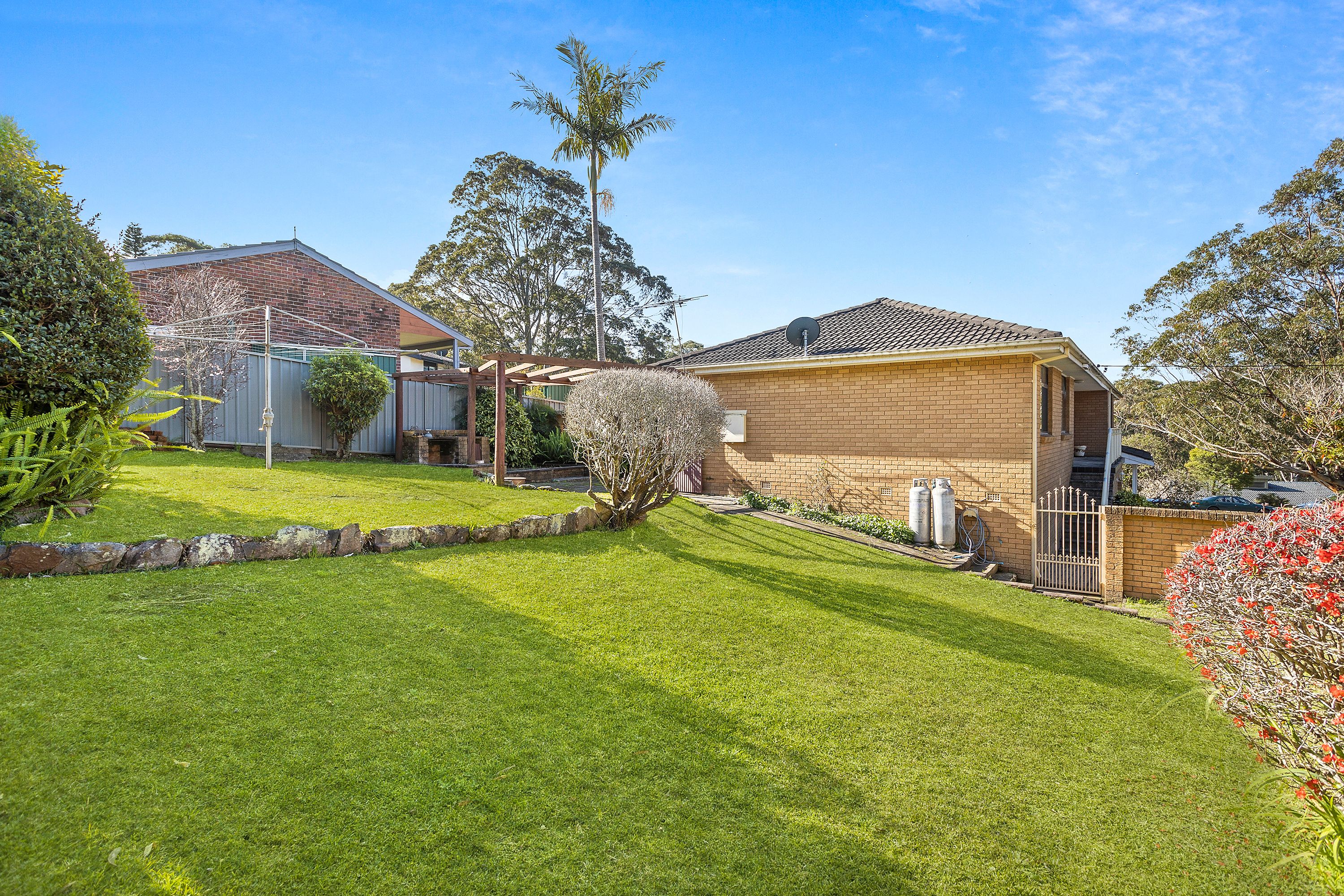5 Oxley Place — photo 8 of 8