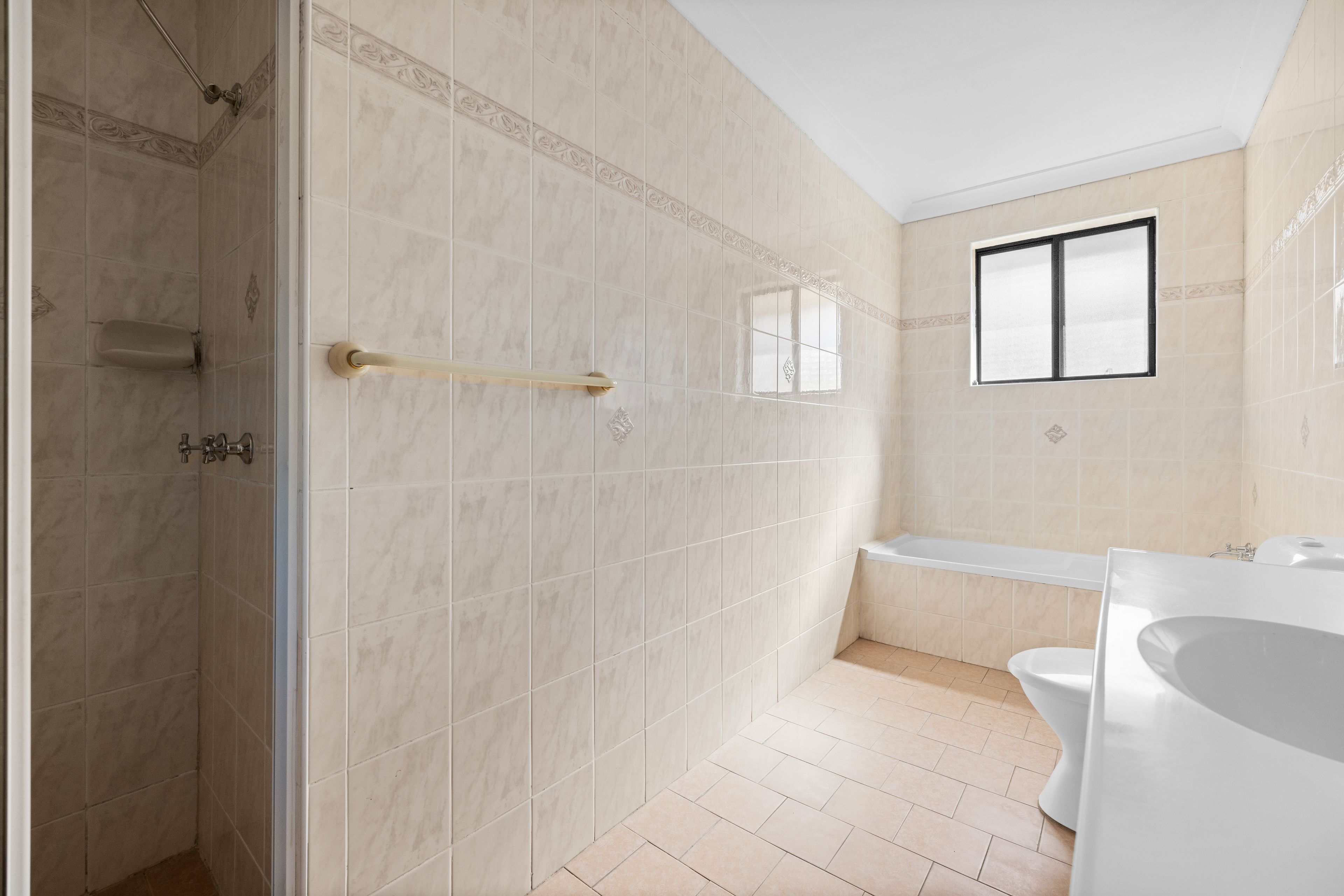 21/48-52 Neil Street — photo 11 of 12