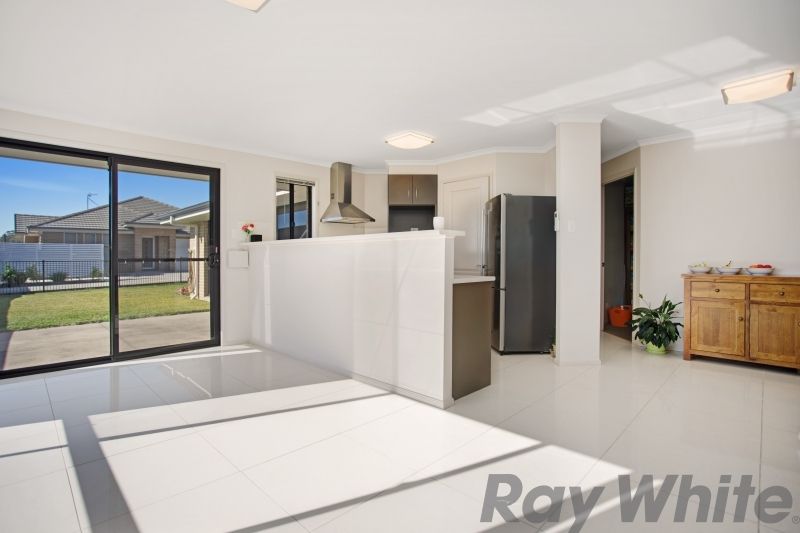 53 Laurie Drive, Raworth, NSW 2321