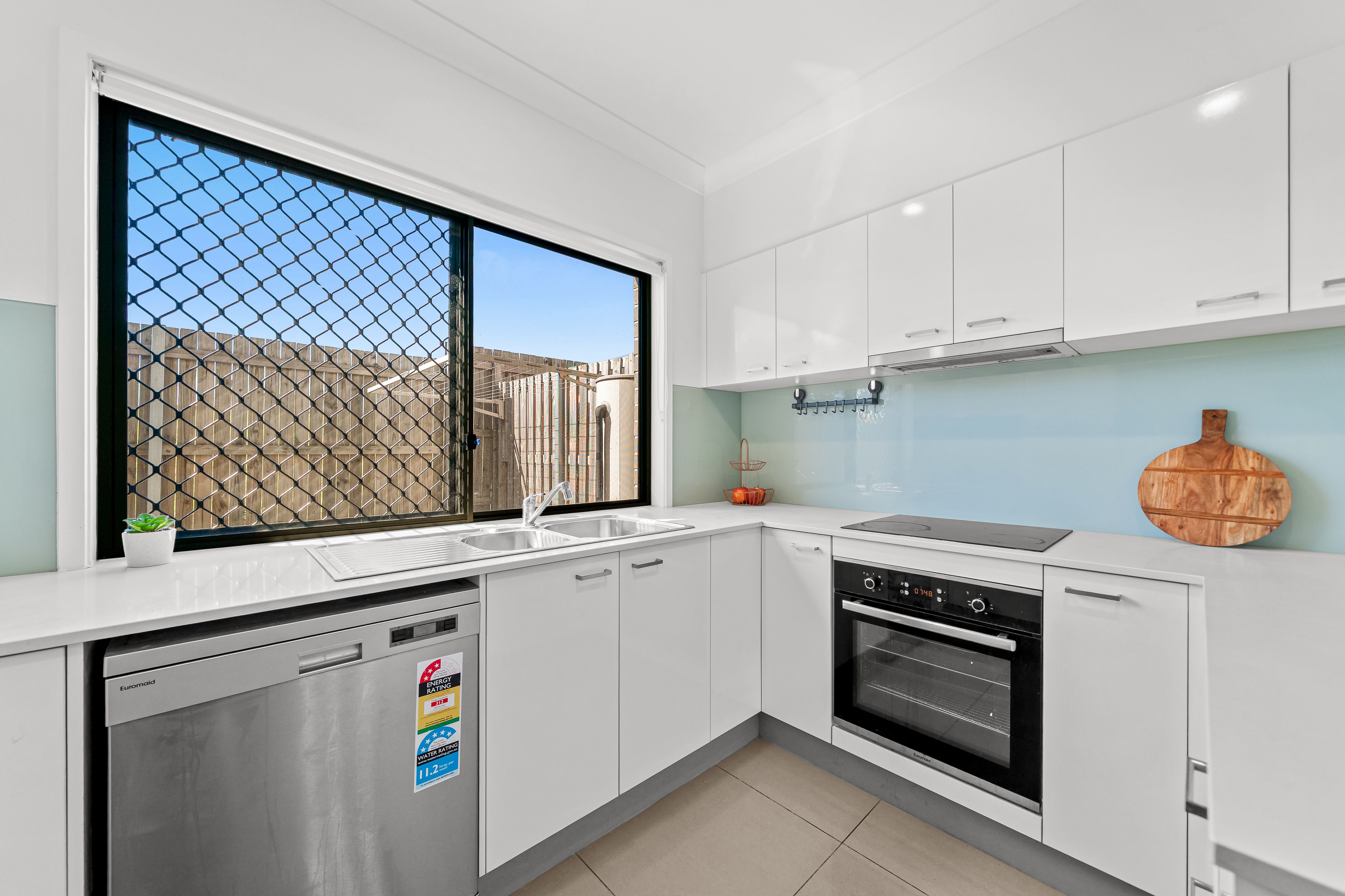 6/380 Benhiam Street — photo 15 of 28