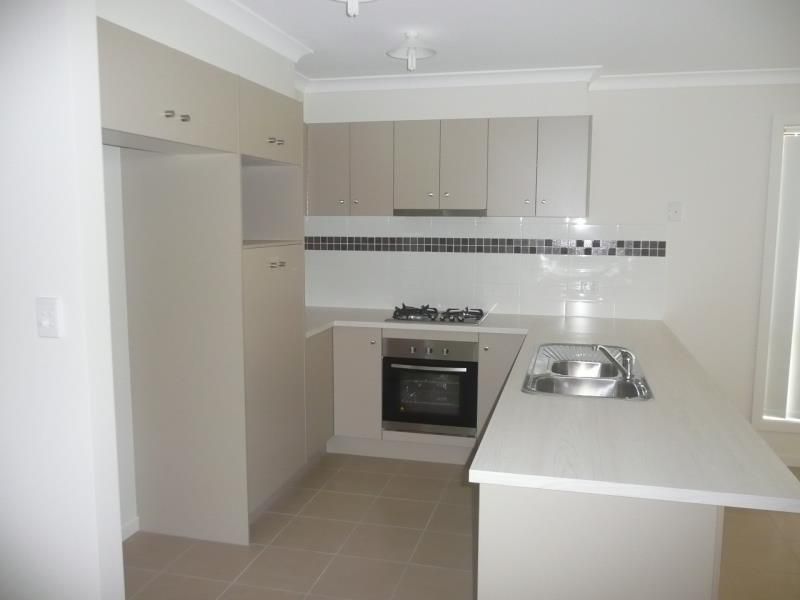 6 Pleasant Drive, Redbank Plains, QLD 4301