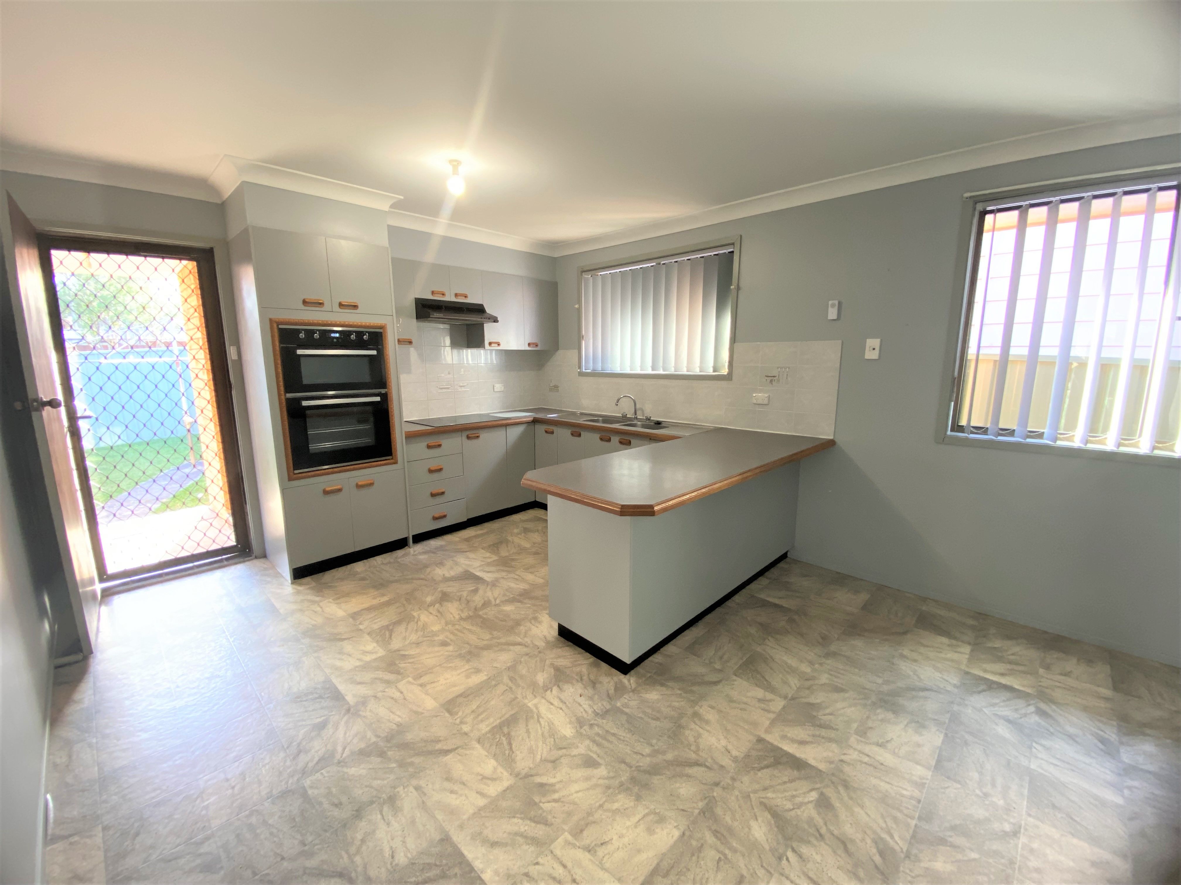 86 Coonanga Avenue — photo 3 of 7