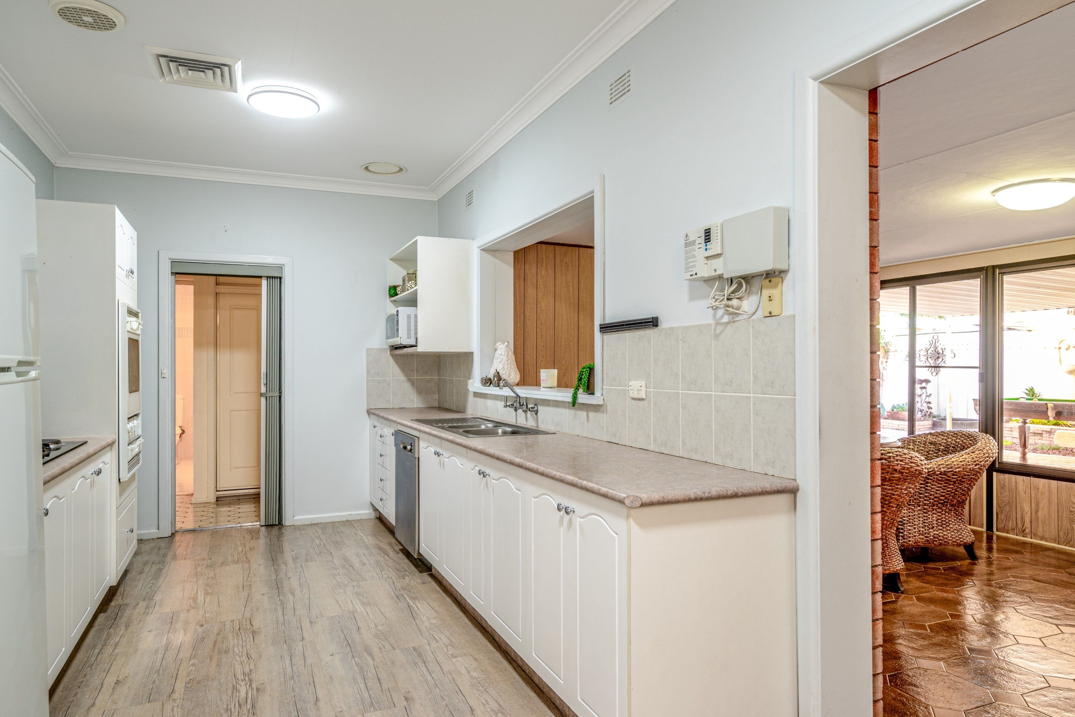 15 Wyuna Avenue, Dubbo, NSW 2830