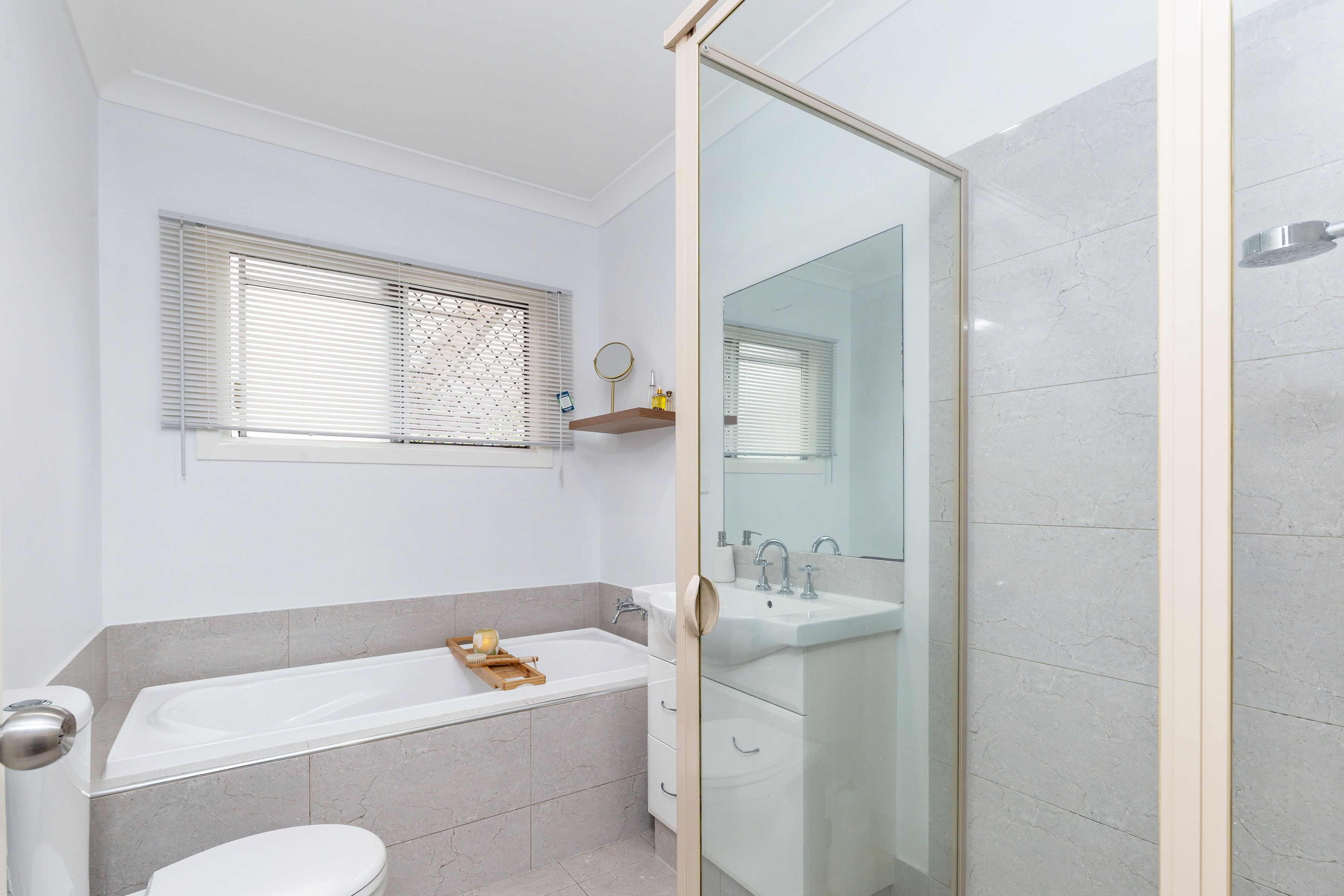 13 Sibyl Street, Southport, QLD 4215