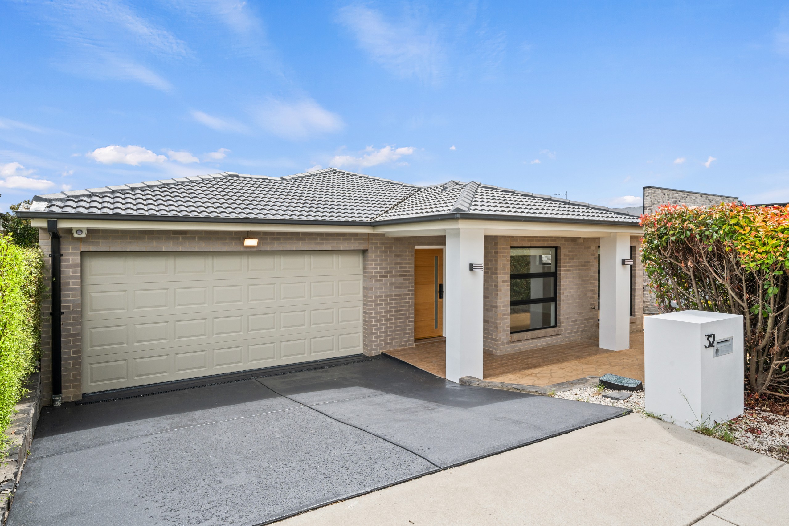 32 Lawrenson Circuit, JACKA, ACT 2914