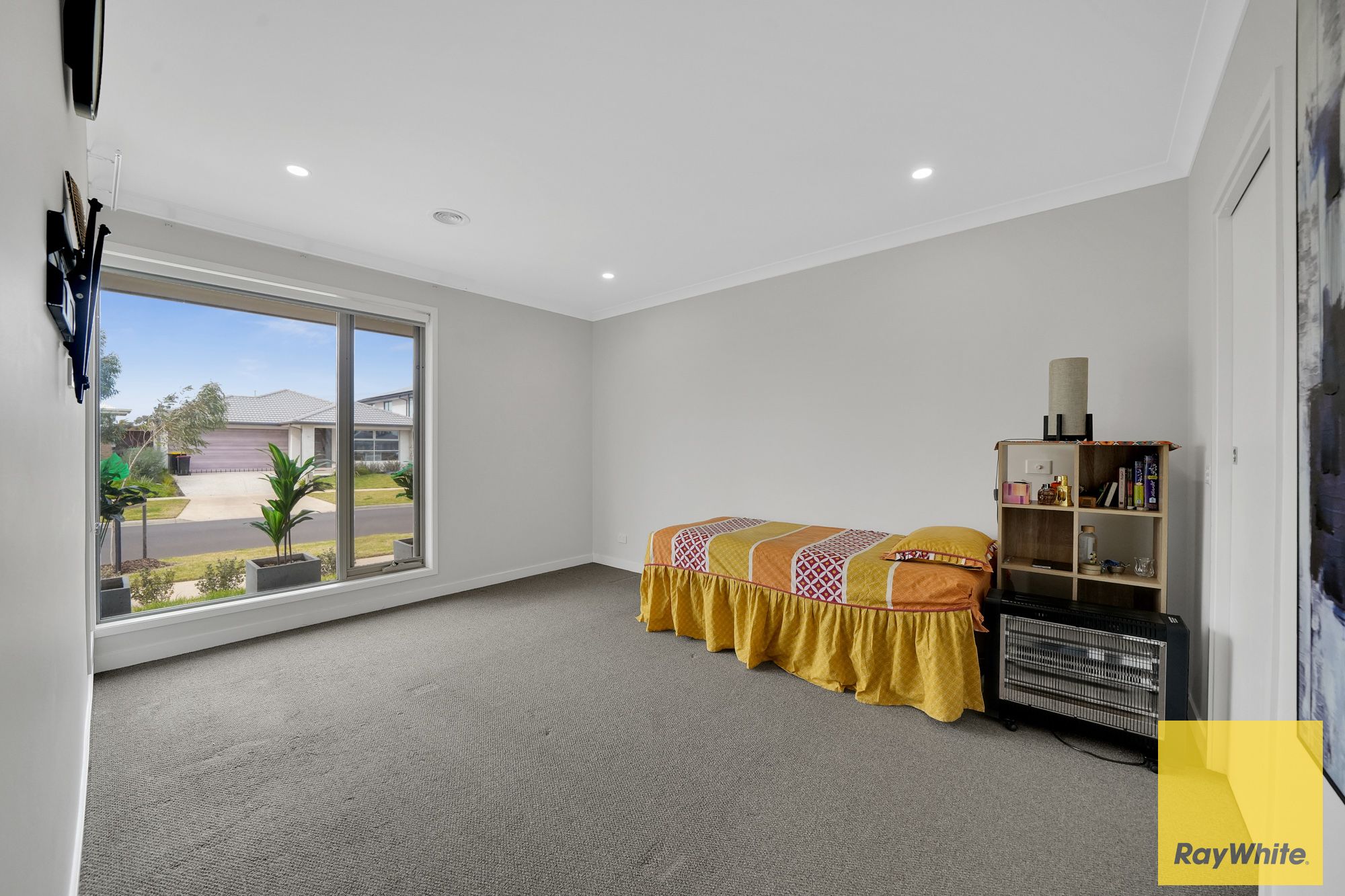 15 Bishopgate Boulevard, BONNIE BROOK, VIC 3335