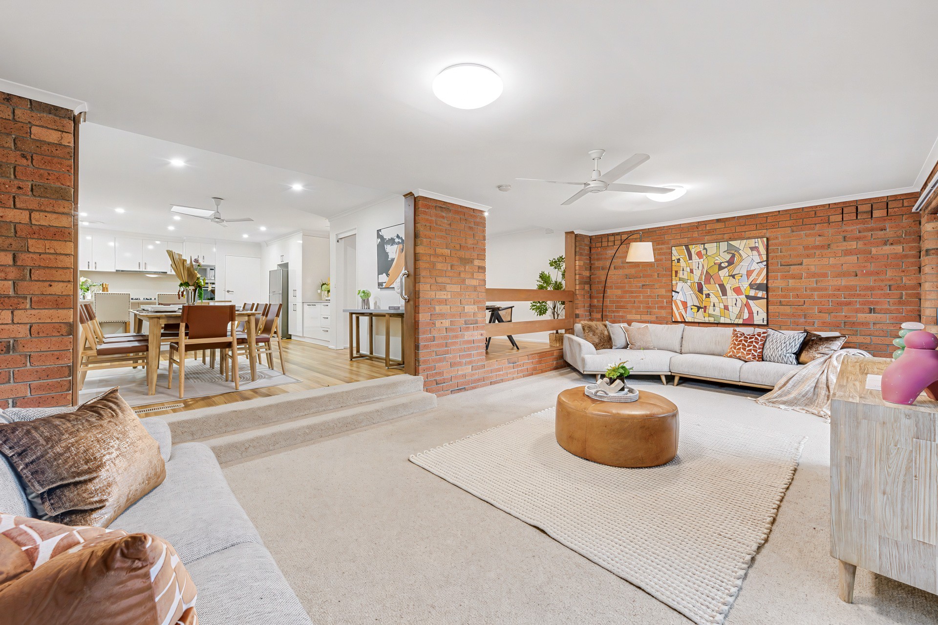 8 Bottlebrush Court, Wheelers Hill, VIC 3150