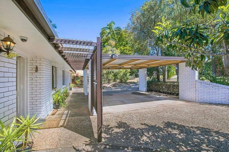 Bridgeman Downs, QLD 4035