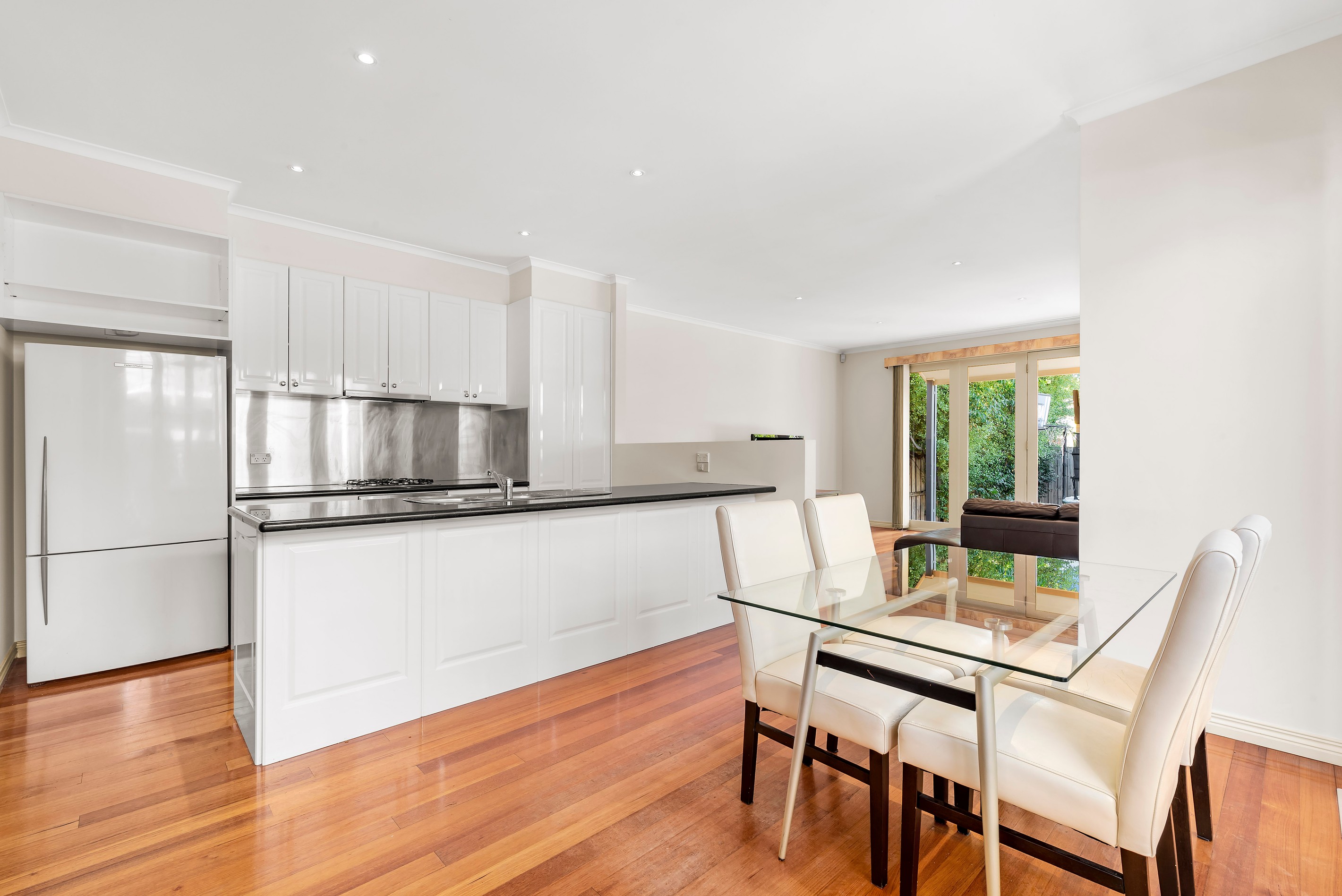 2/24 Tambet Street, Bentleigh East, VIC 3165
