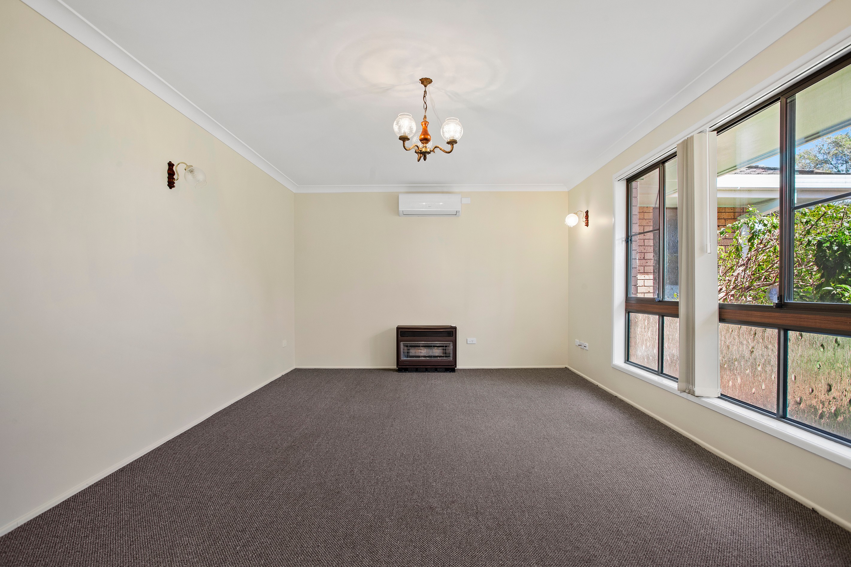10 Caldwell Street, Wilsonton, QLD 4350
