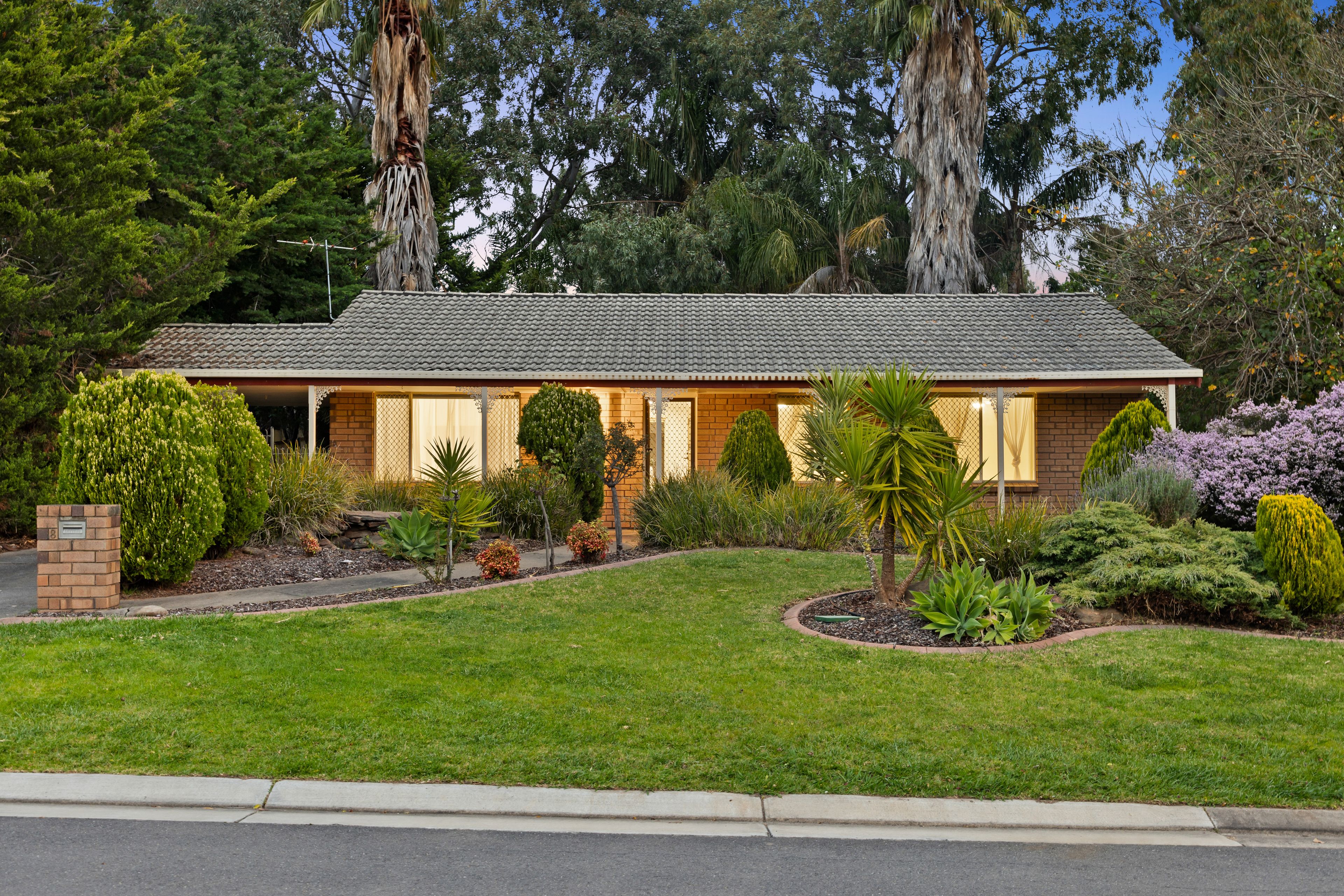 8 Abbaron Court, Aberfoyle Park, SA 5159