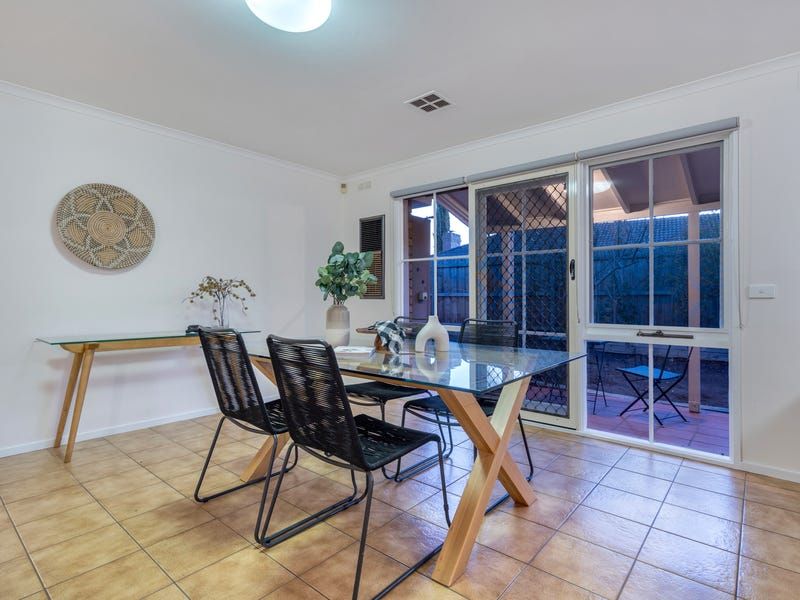 18 Greenvale Drive, Greenvale, VIC 3059