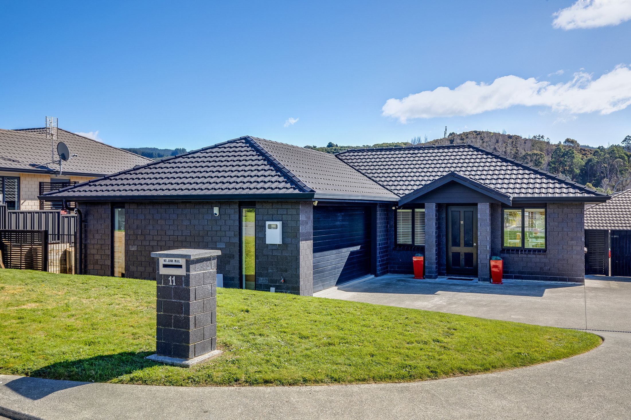 11 Greenstone Grove, Brown Owl, Upper Hutt City
