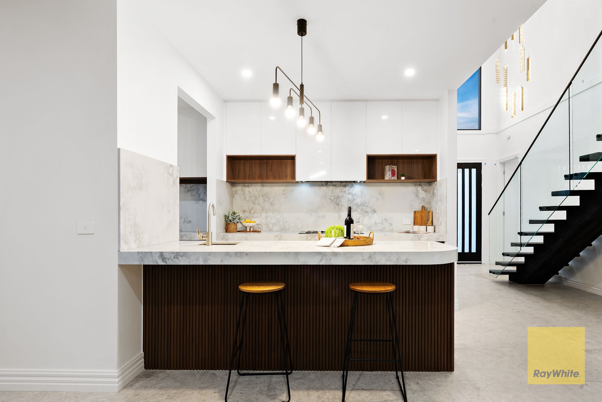 5 Lowland Crescent — photo 8 of 30