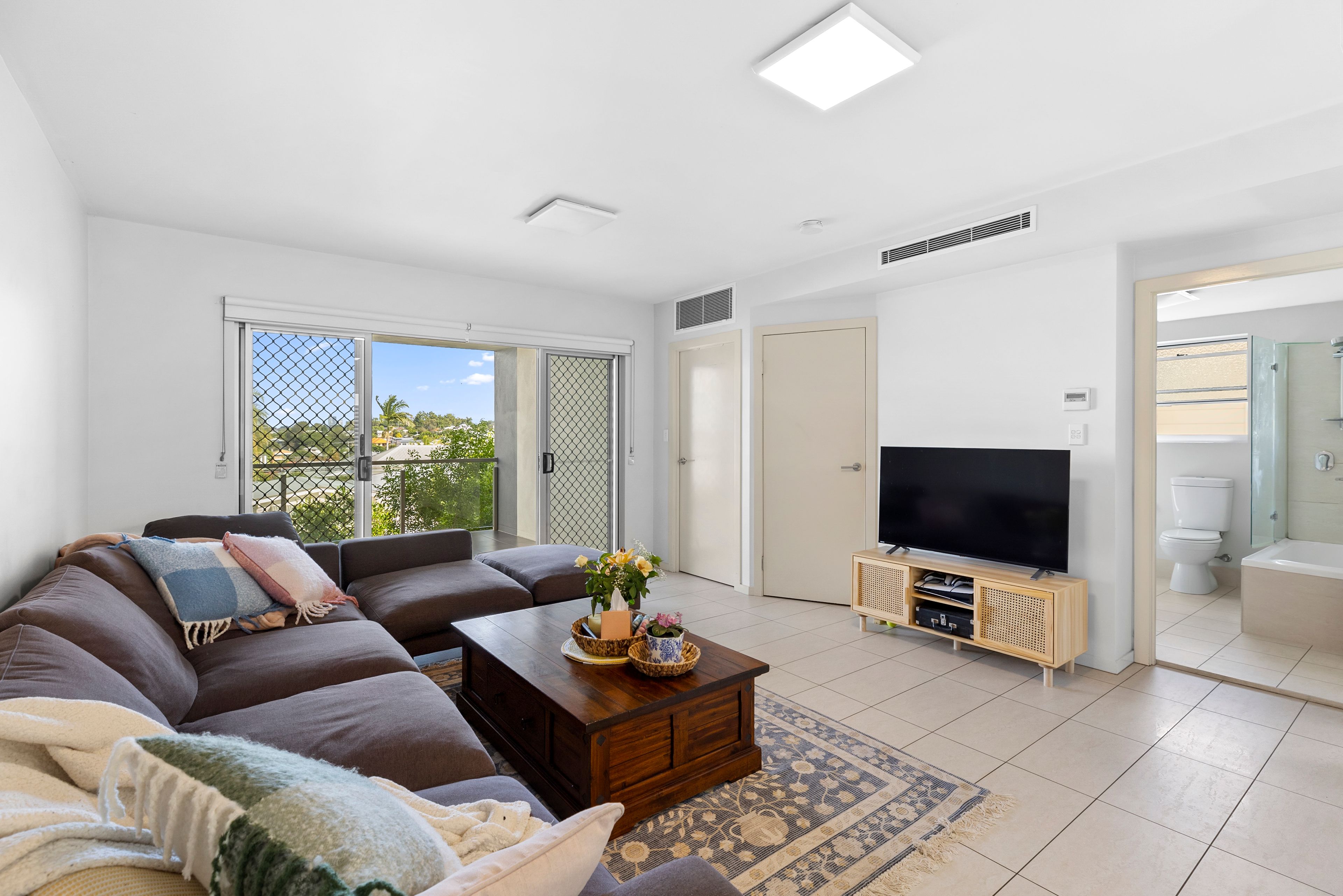 2/62 Rode Road, Wavell Heights, QLD 4012