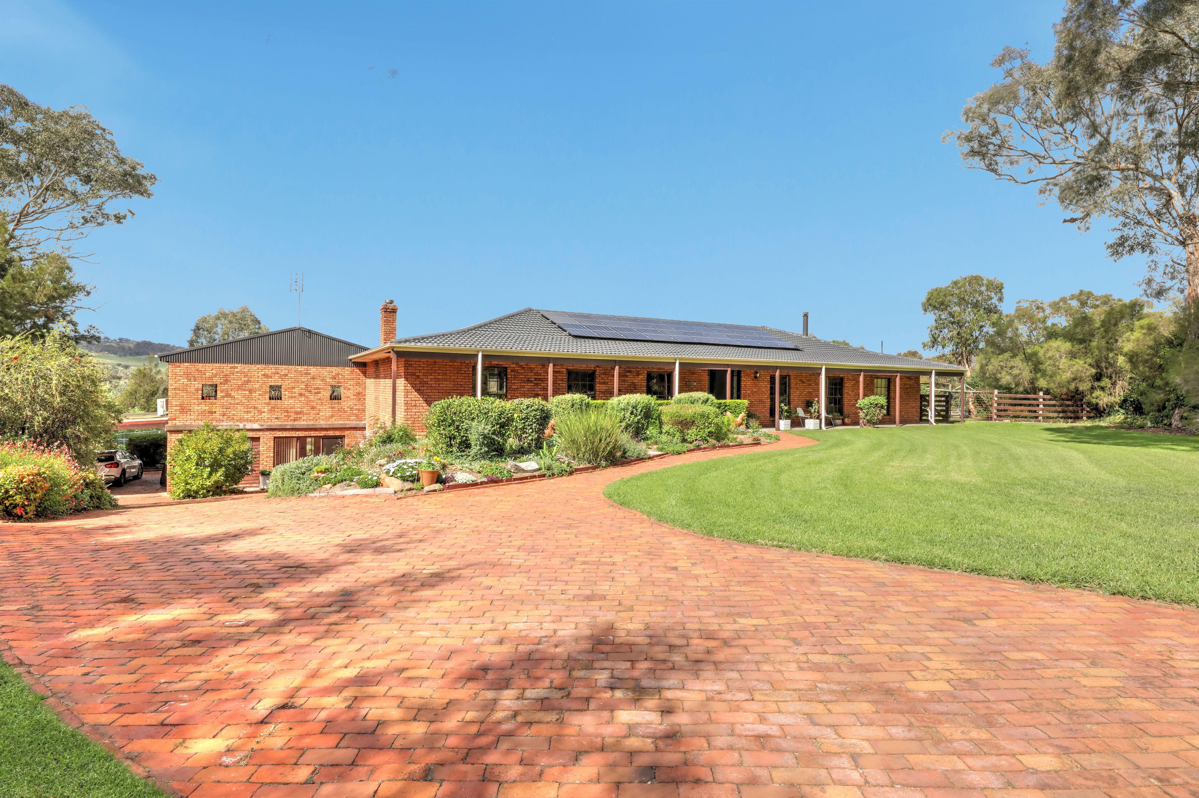 10 Wingeretta Close, Forest Grove, NSW 2795