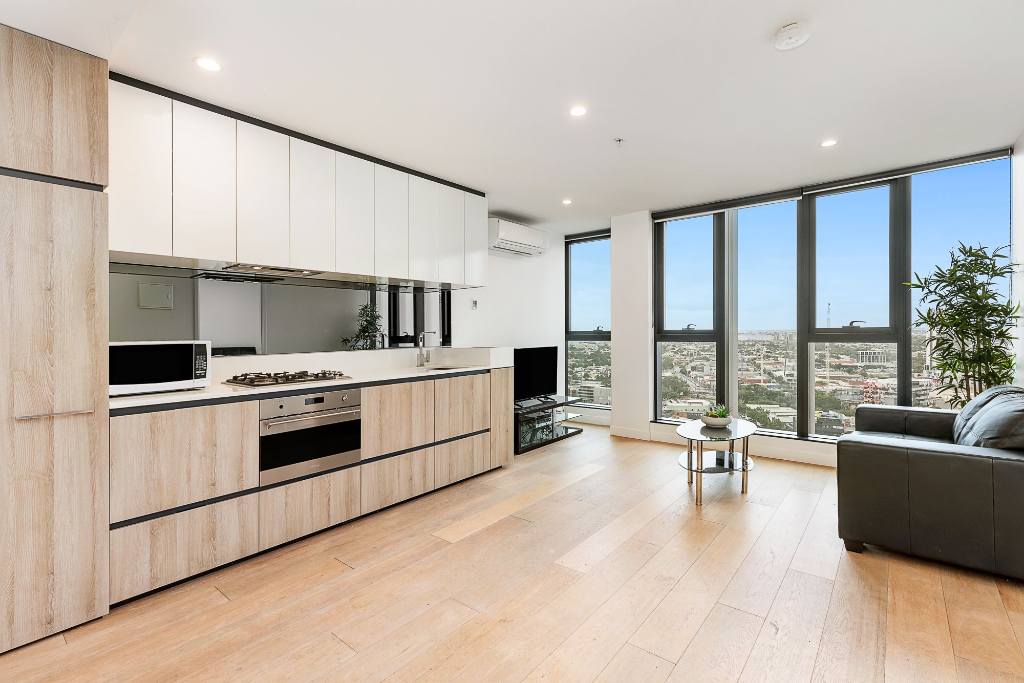 2403/58 Clarke Street, Southbank, VIC 3006