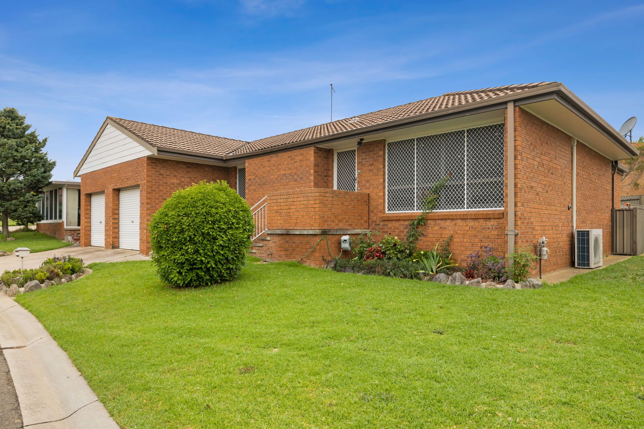 20/31 Newton Street (Village High Road), Goulburn, NSW 2580 House for