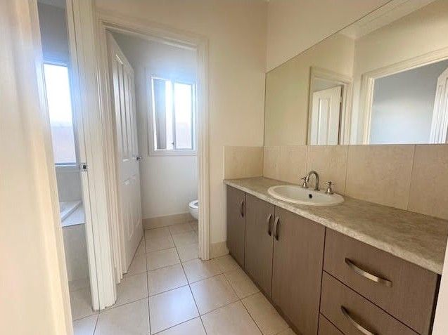 8 Foote Place — photo 5 of 15
