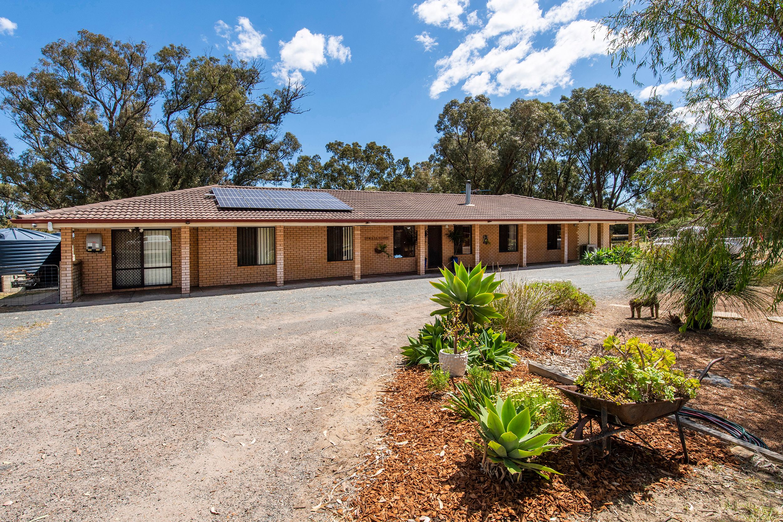 7 Winery Drive, Karnup, WA 6176