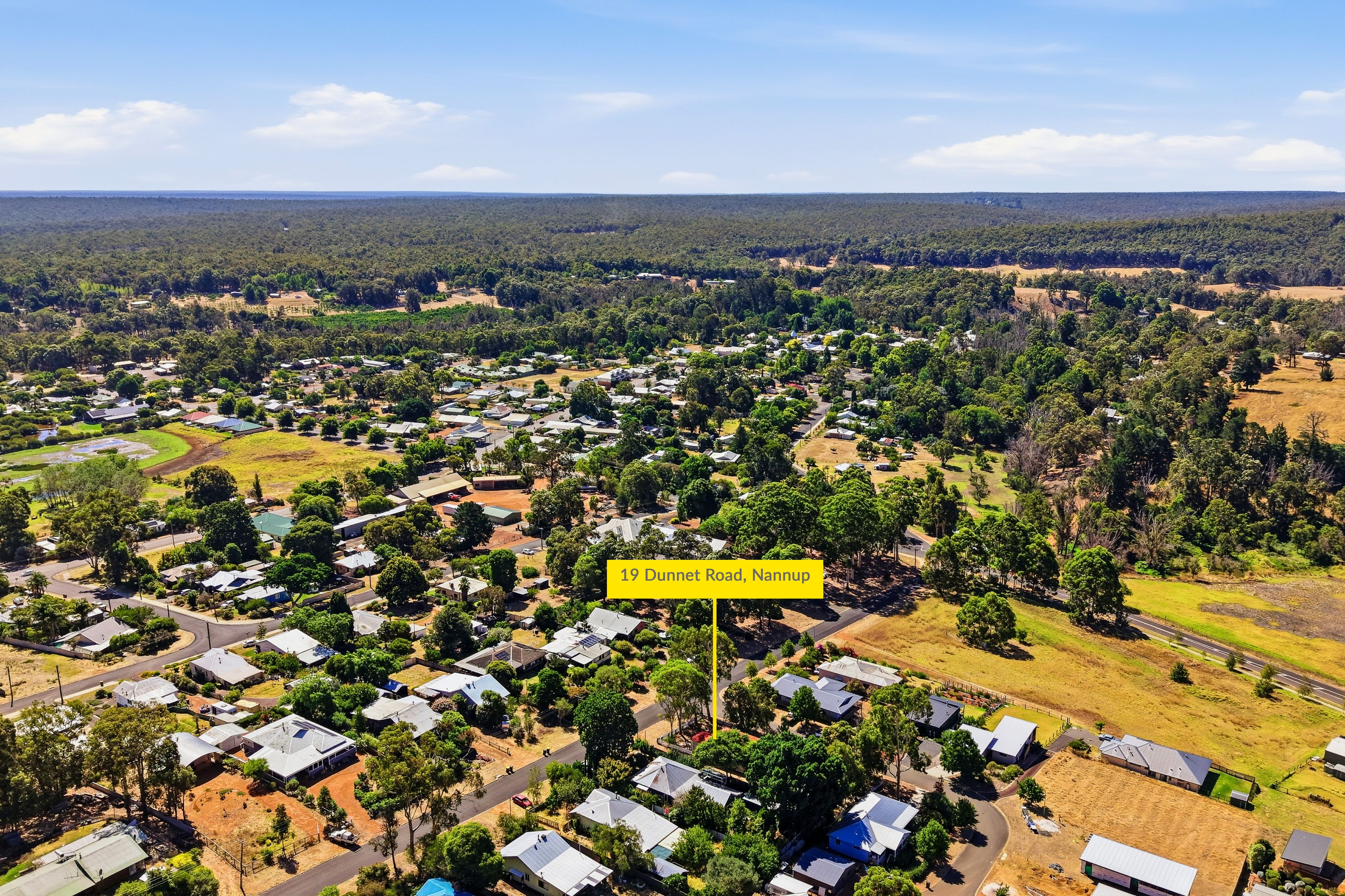 19 Dunnet Road, Nannup, WA