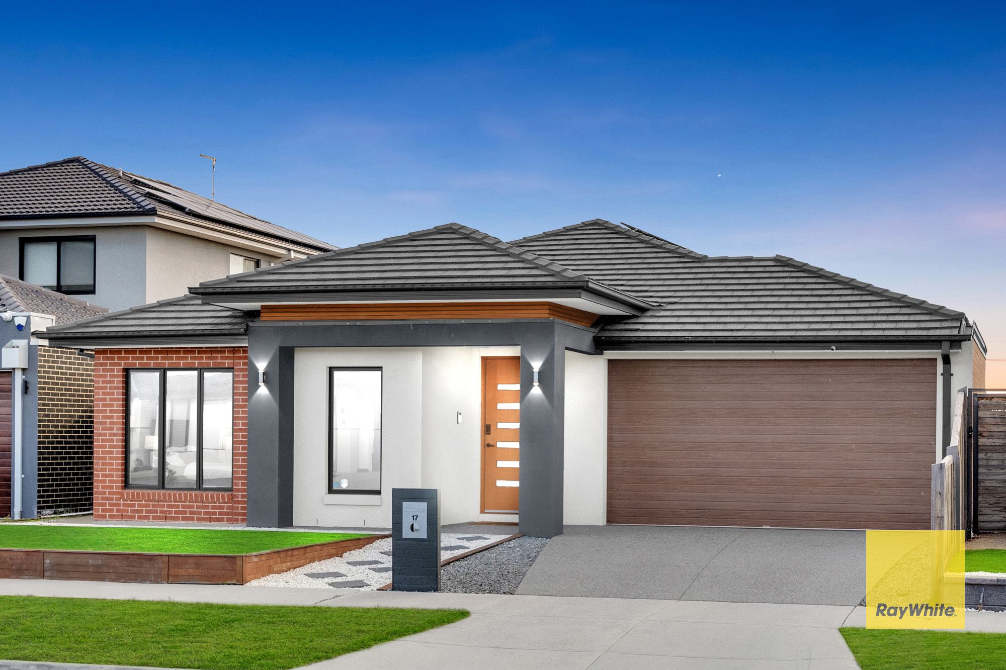 17 Warrnambool Avenue, Truganina, VIC 3029