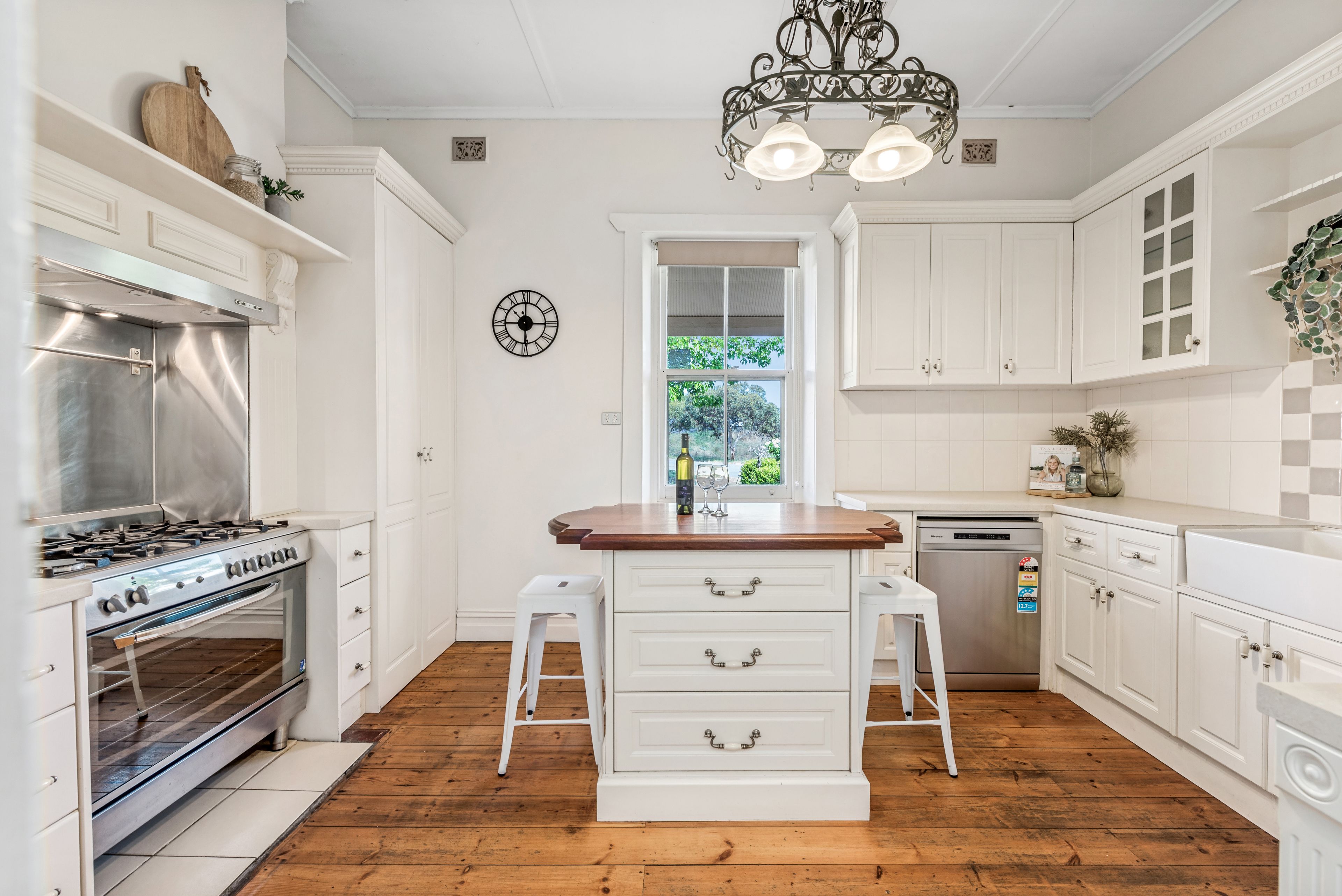 24 Newfield Drive — photo 9 of 26