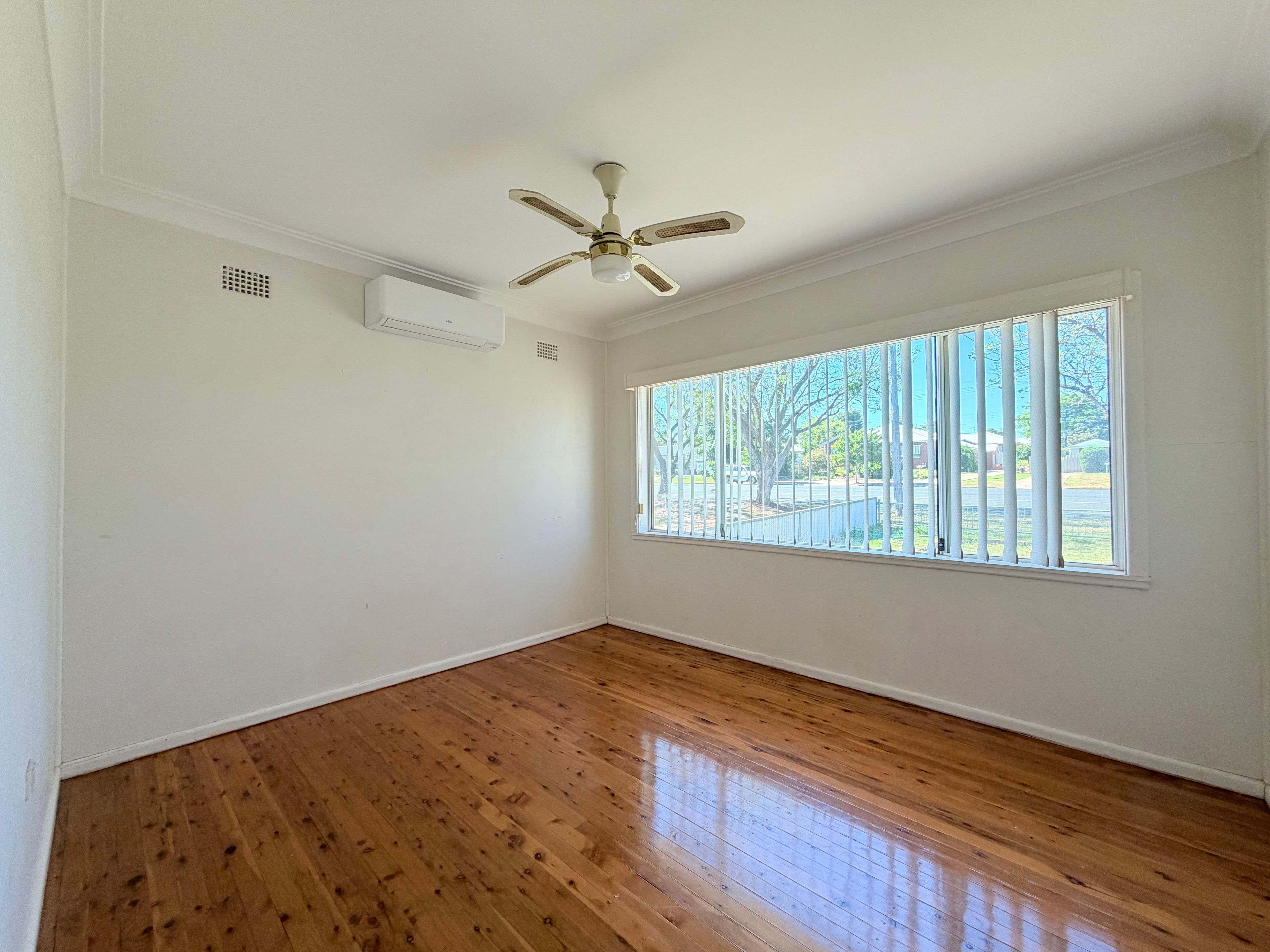 19 Orange Street — photo 7 of 10