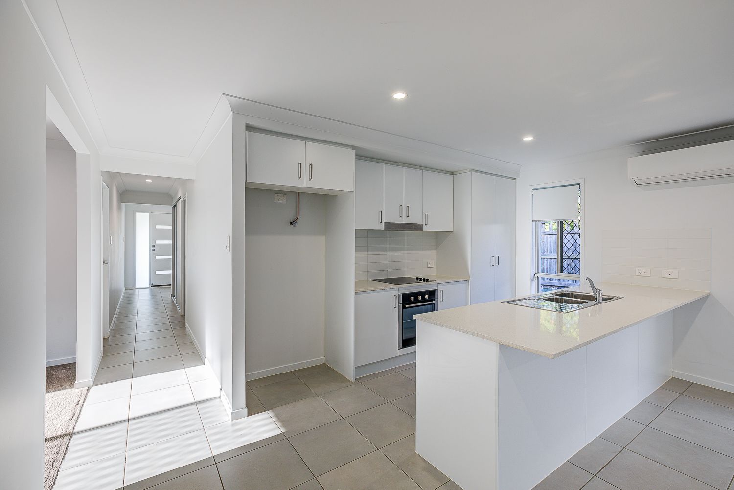 2 Bradfield Street, FLAGSTONE, QLD 4280