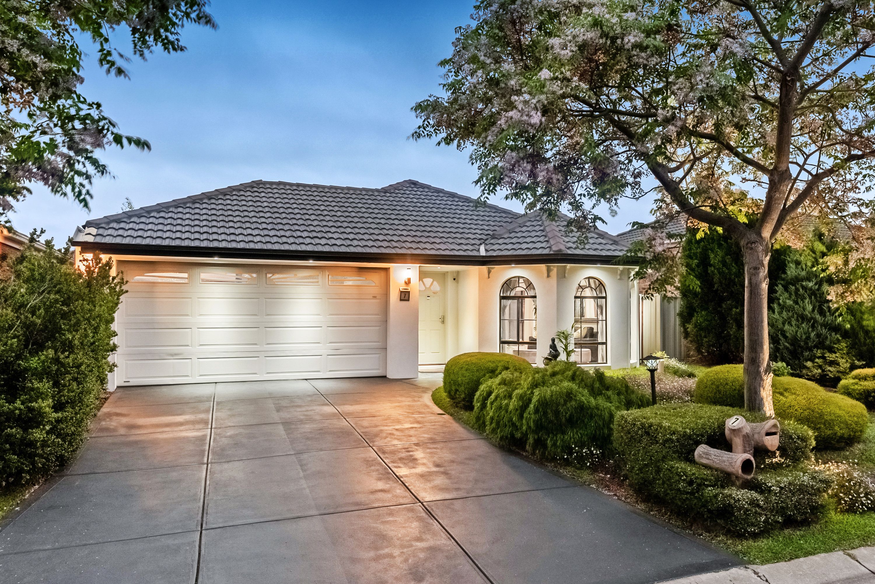 7 Long Island Circuit, Craigieburn, VIC 3064
