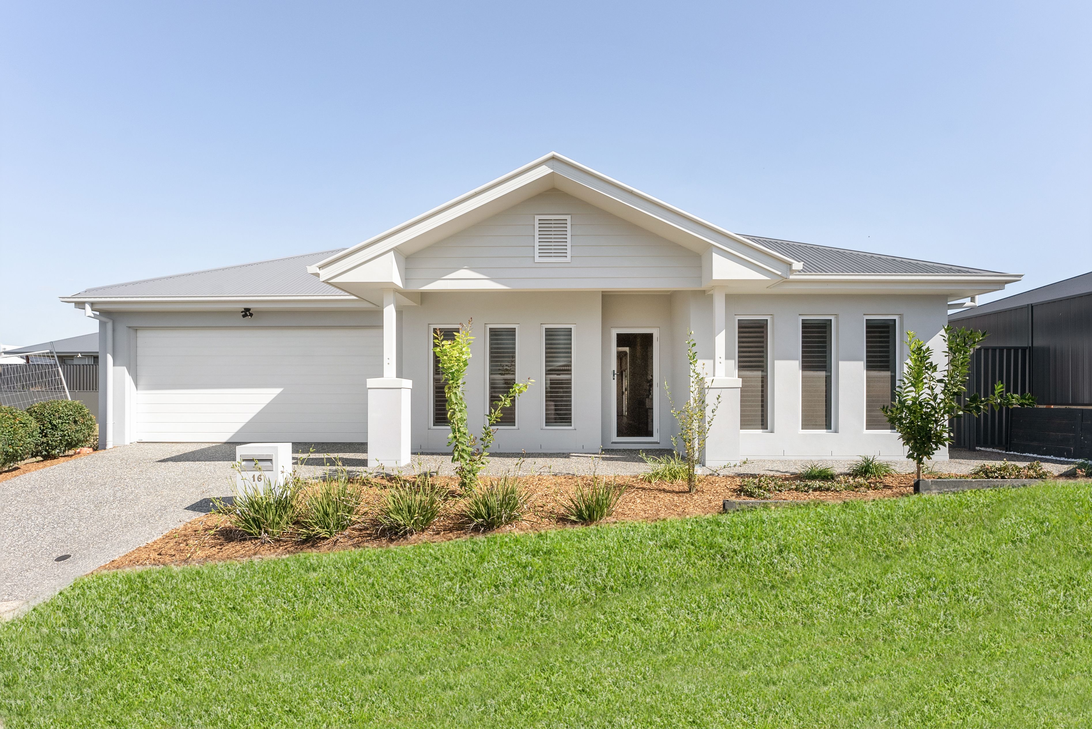 16 King Arthur Crescent, Murrumba Downs, QLD 4503