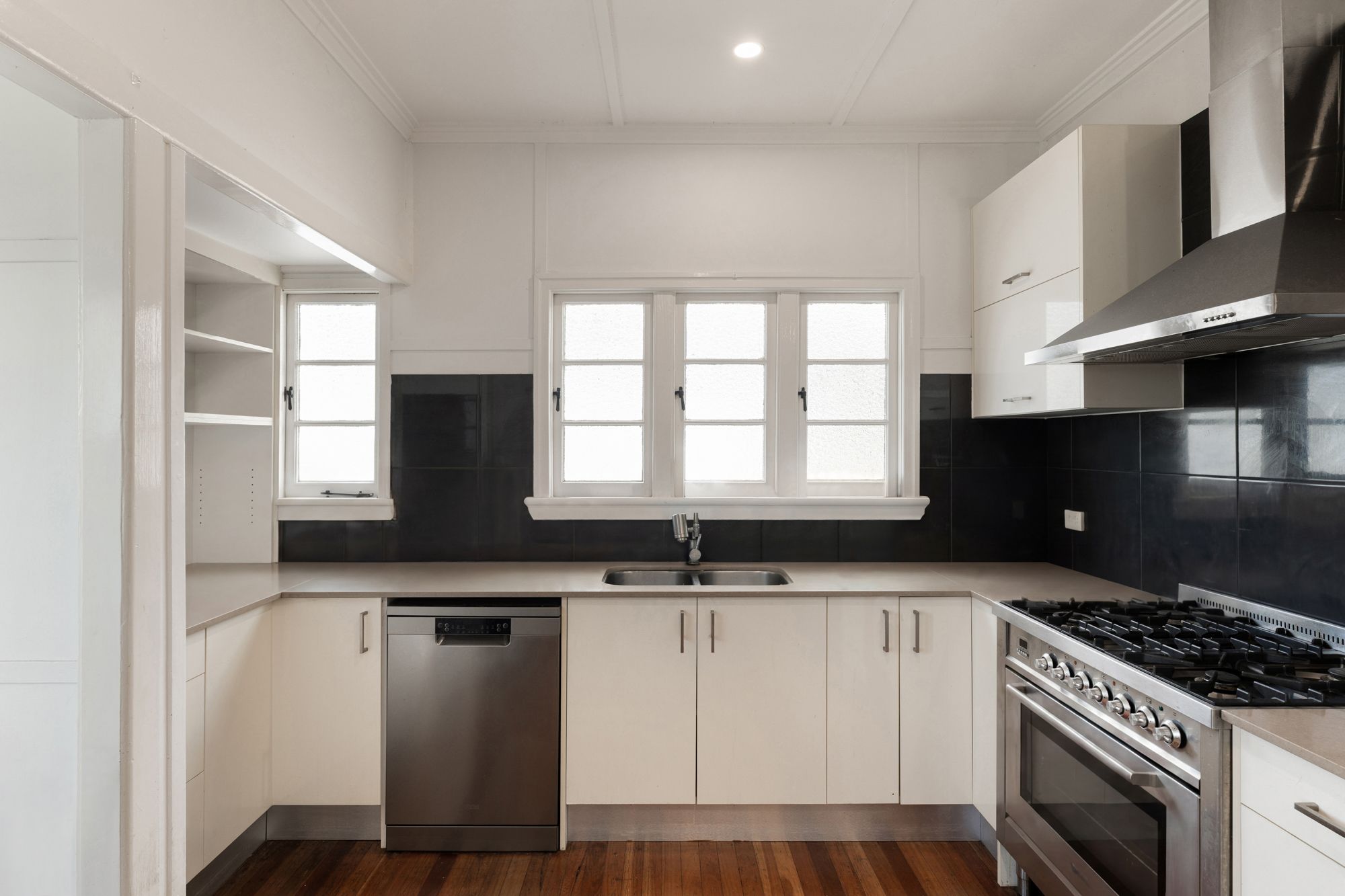 22 Thomas Street — photo 7 of 14