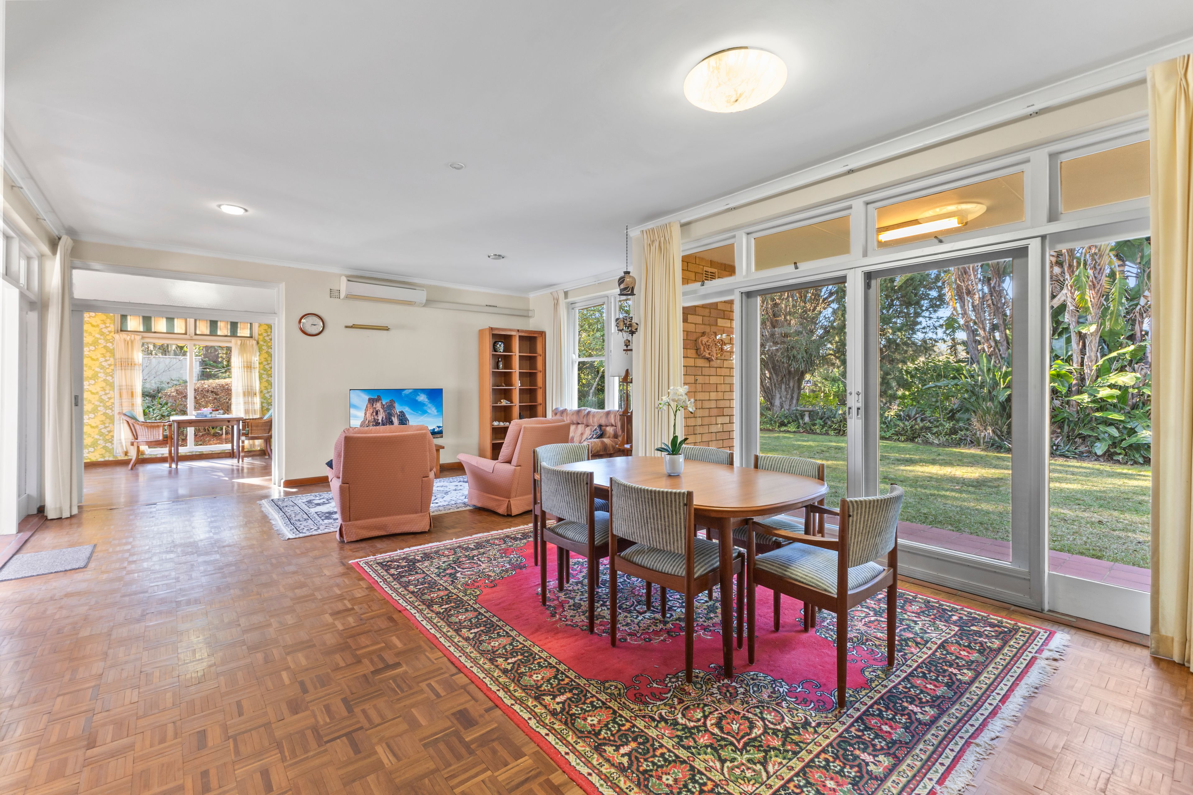 348 Bobbin Head Road — photo 9 of 23