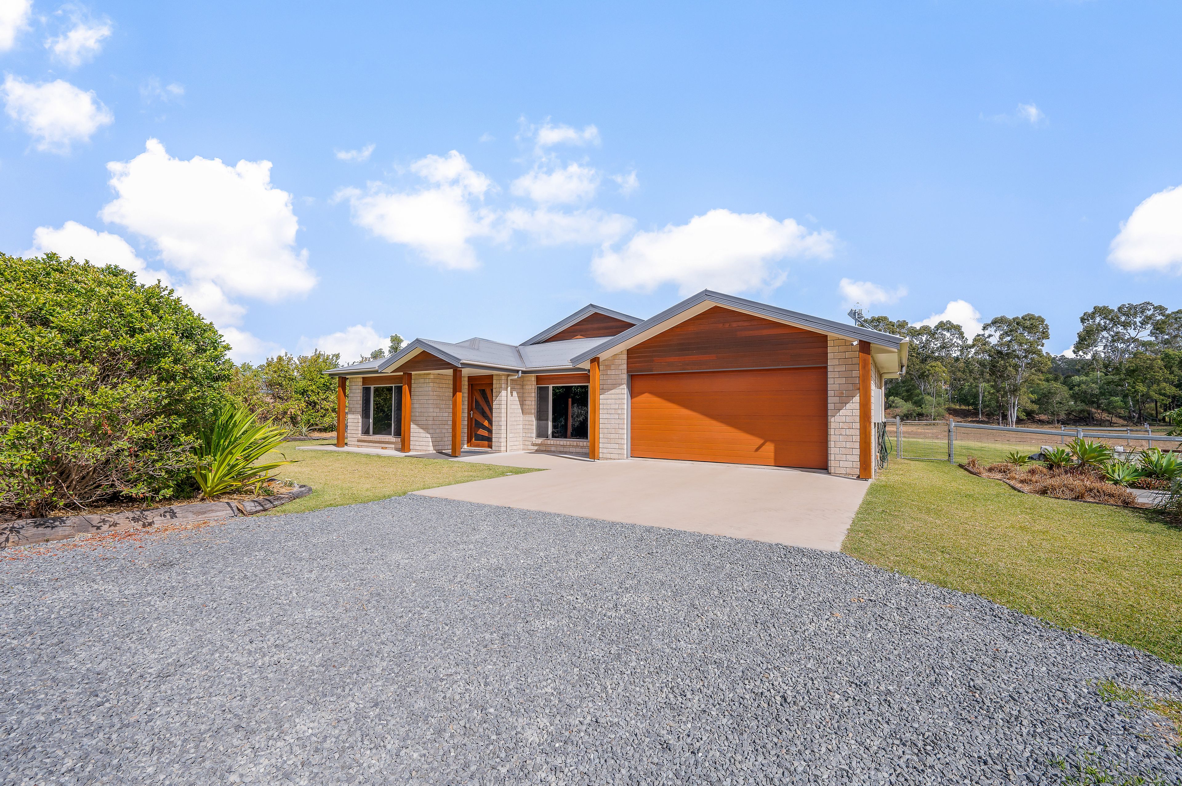 124 Schulze Road, Beecher, QLD 4680