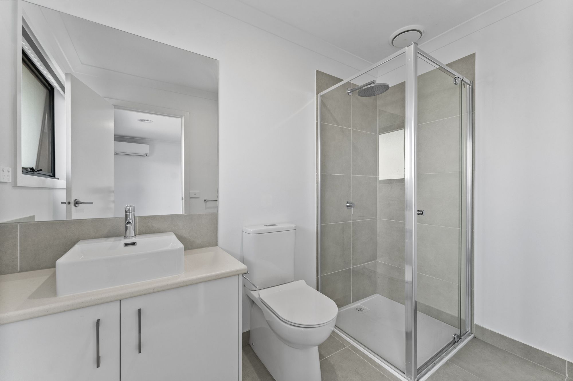 3 Rhynhurst Street — photo 9 of 16