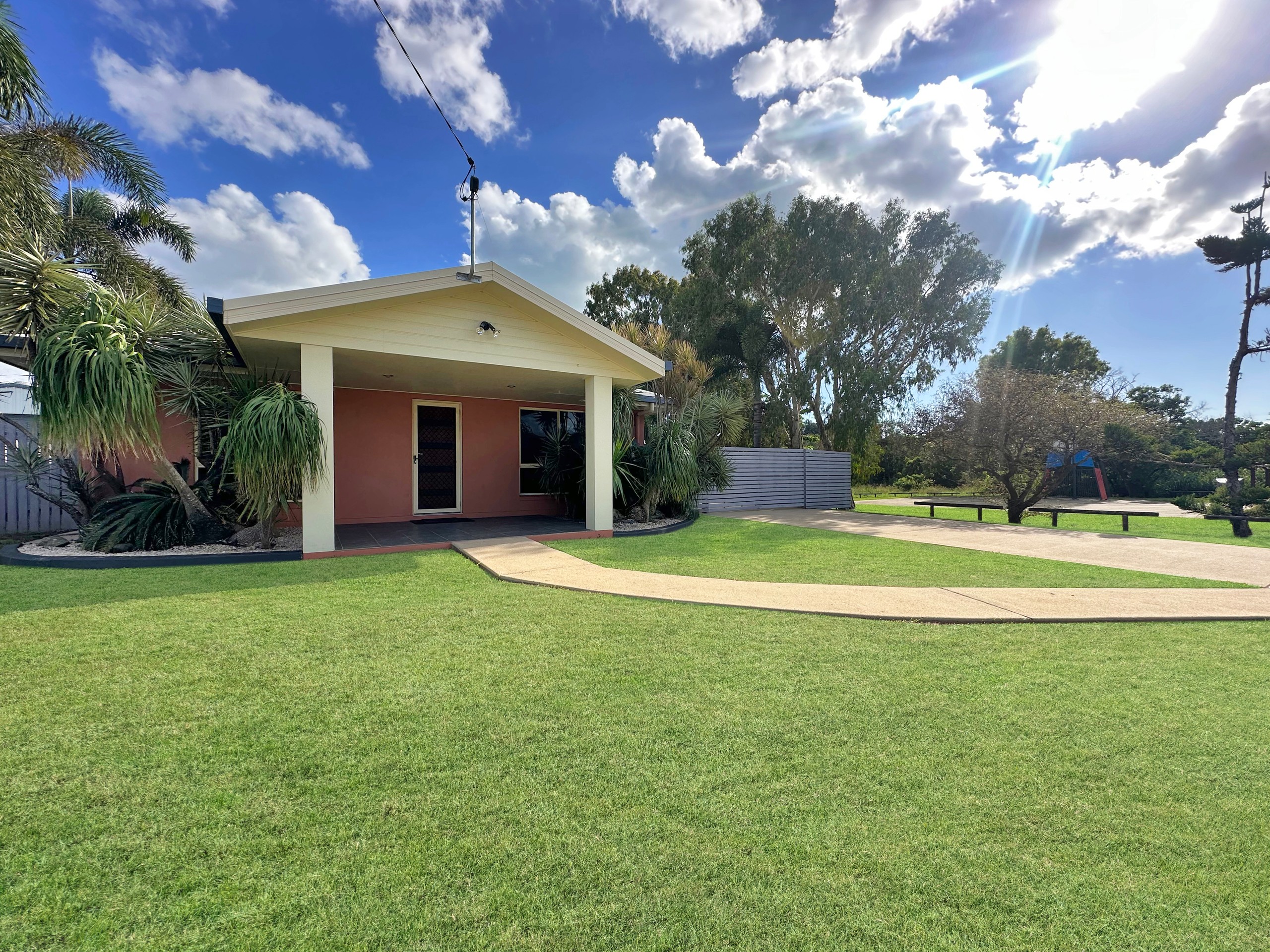 6 Brooksfield Drive, Sarina Beach, QLD 4737