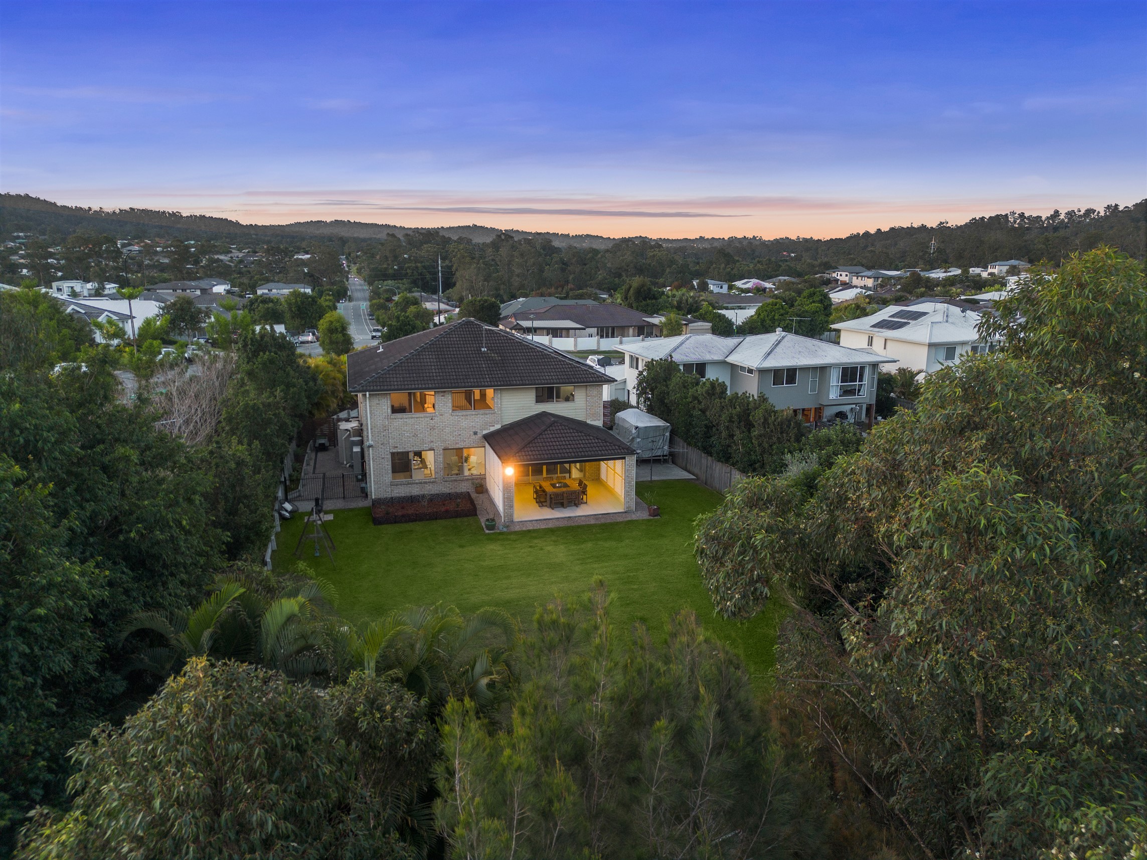 3 Kingfisher Drive, Upper Kedron, QLD 4055