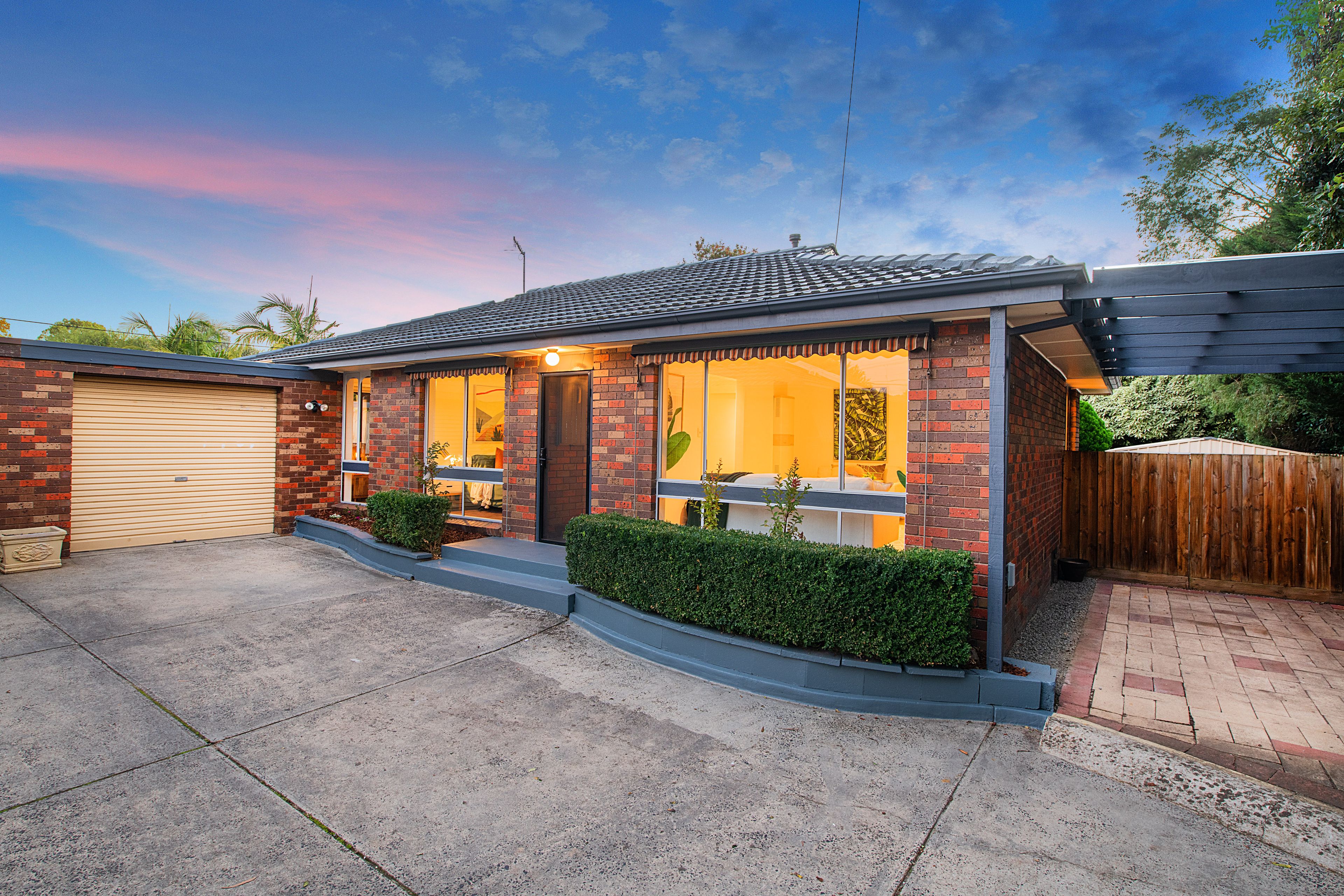 18 Renwick Road, Ferntree Gully VIC 3156