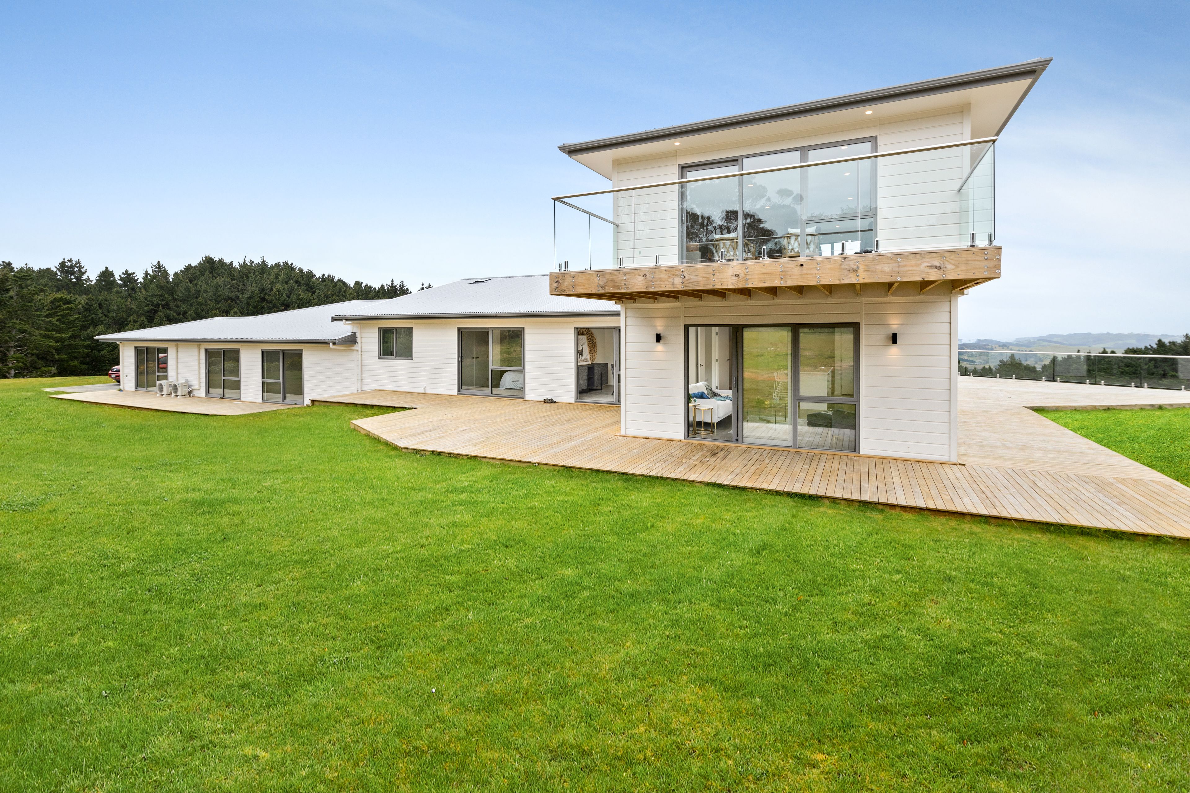 172 Solway Road, Whitford, Manukau City