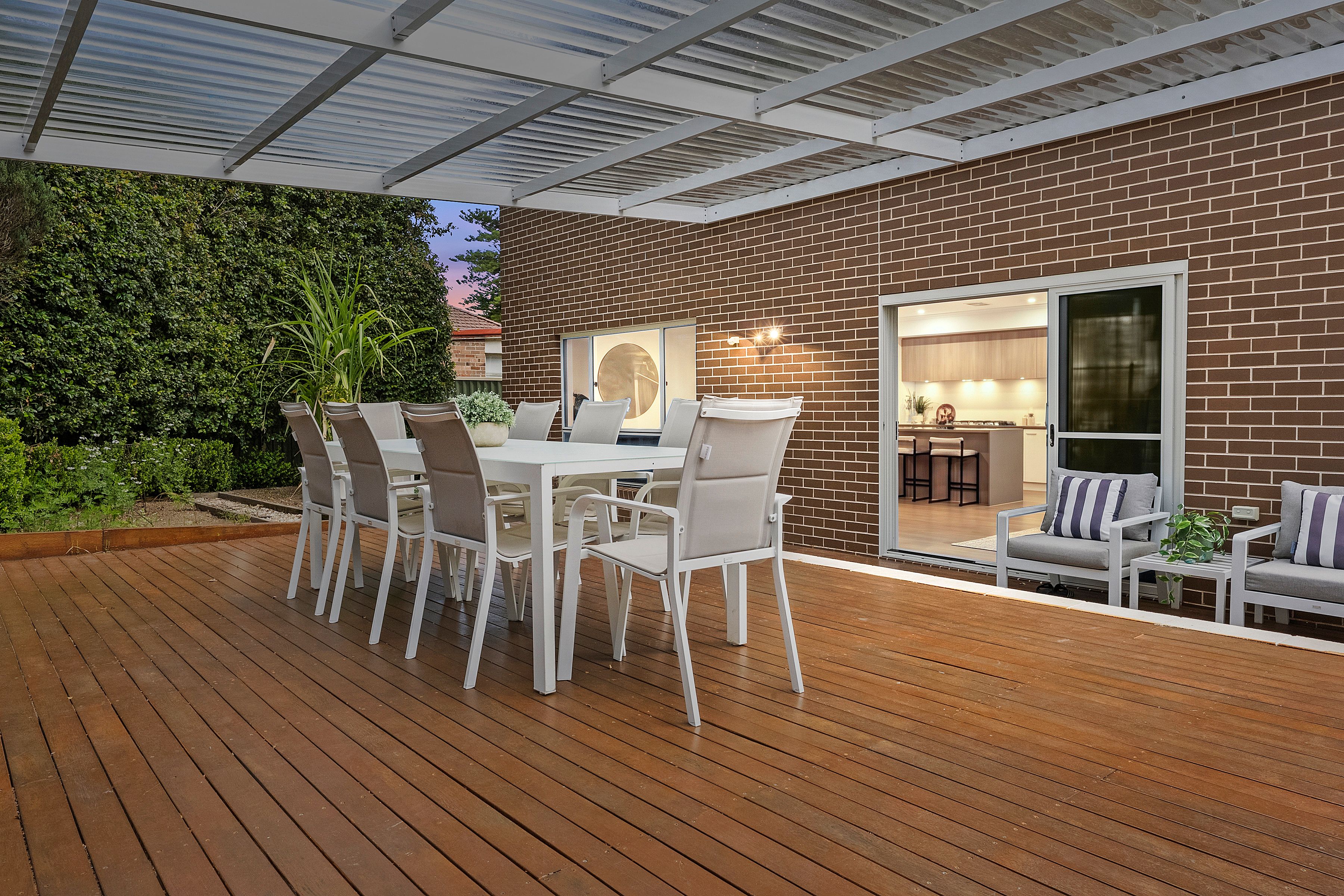 8 Balmoral Street — photo 7 of 12