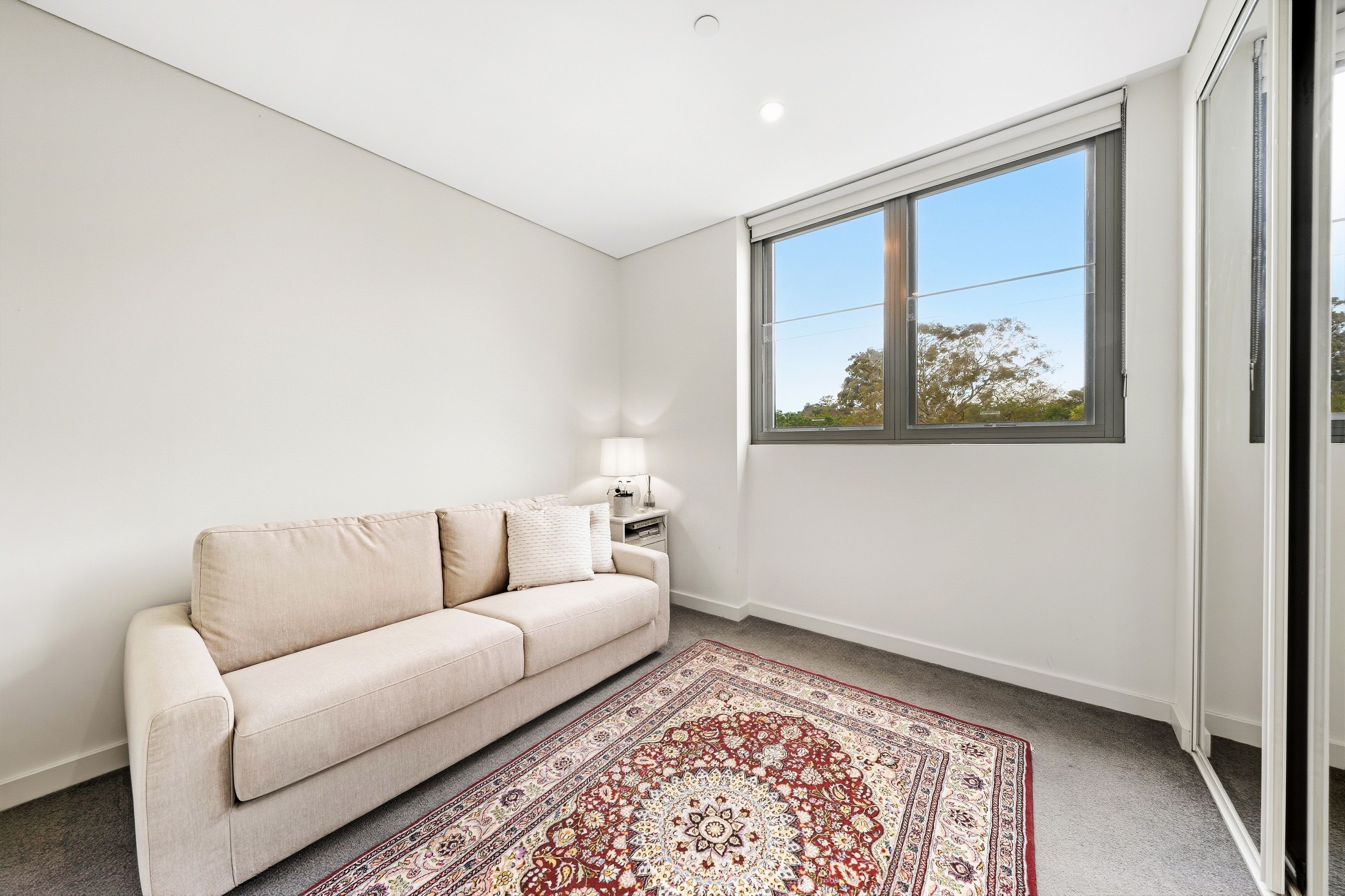 205/50 Pembroke Street — photo 8 of 16