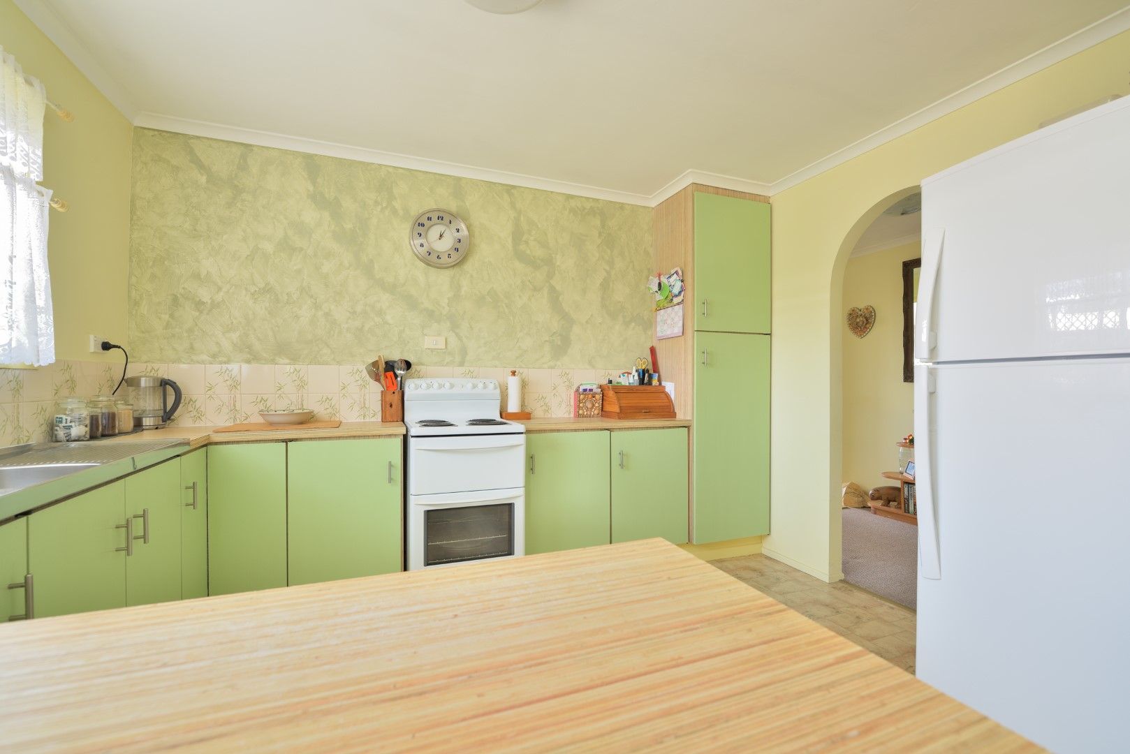 6 Croydon Close, Telina, QLD 4680