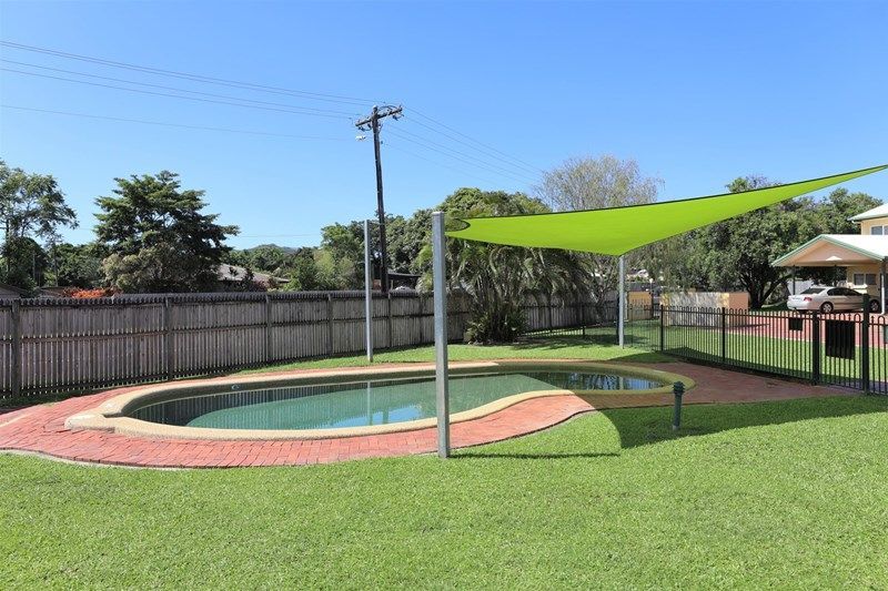 16 Mount Peter Road, Edmonton QLD 4869