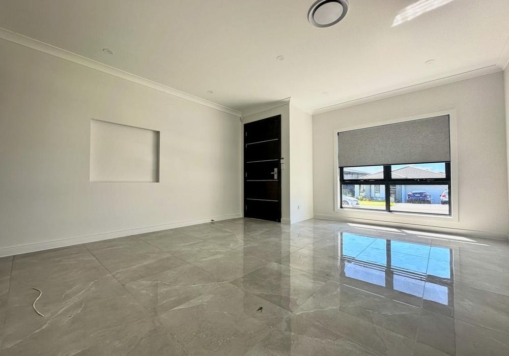 8a Doyle Street, Campbelltown, NSW 2560