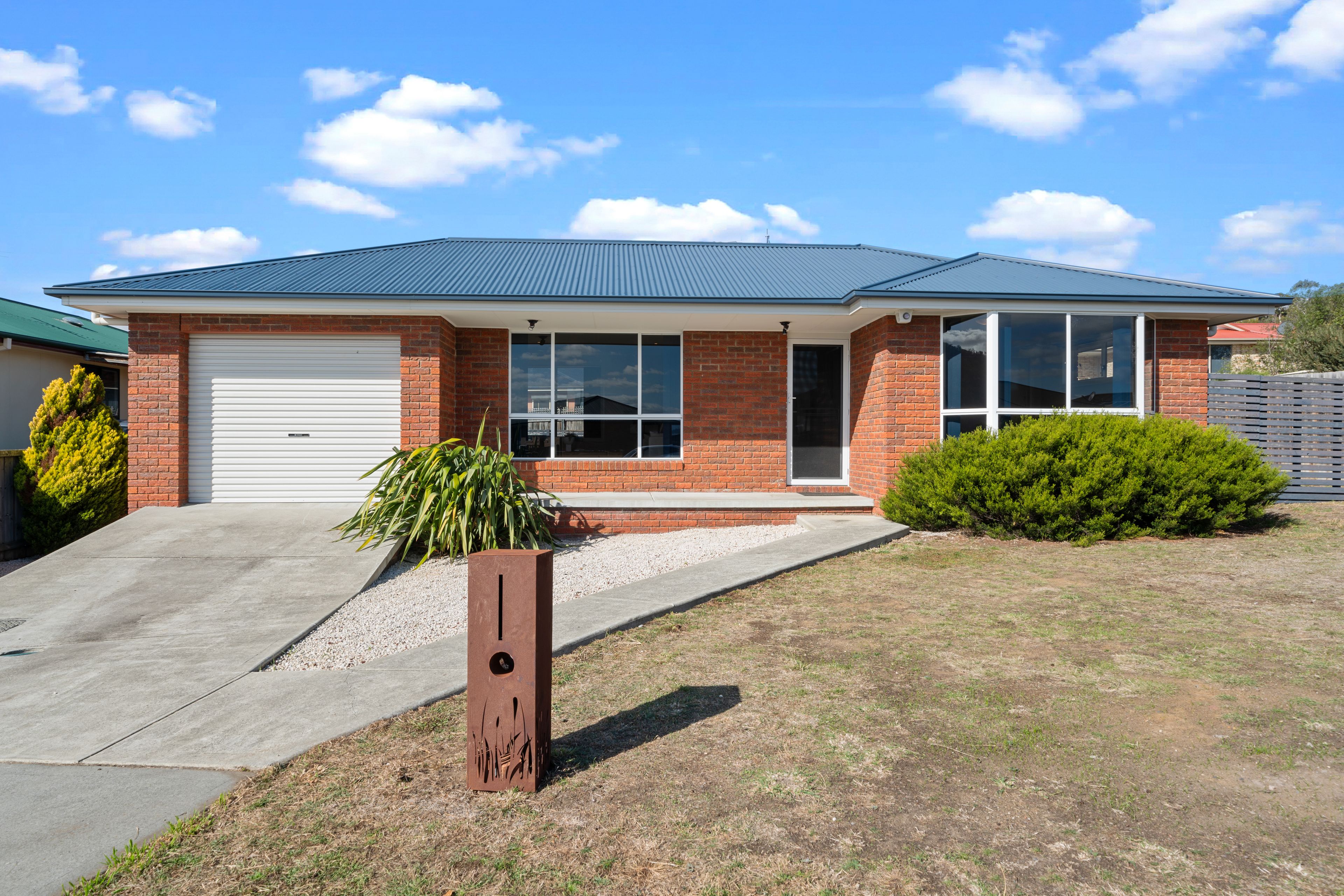 8 Gateway Drive, New Norfolk TAS 7140