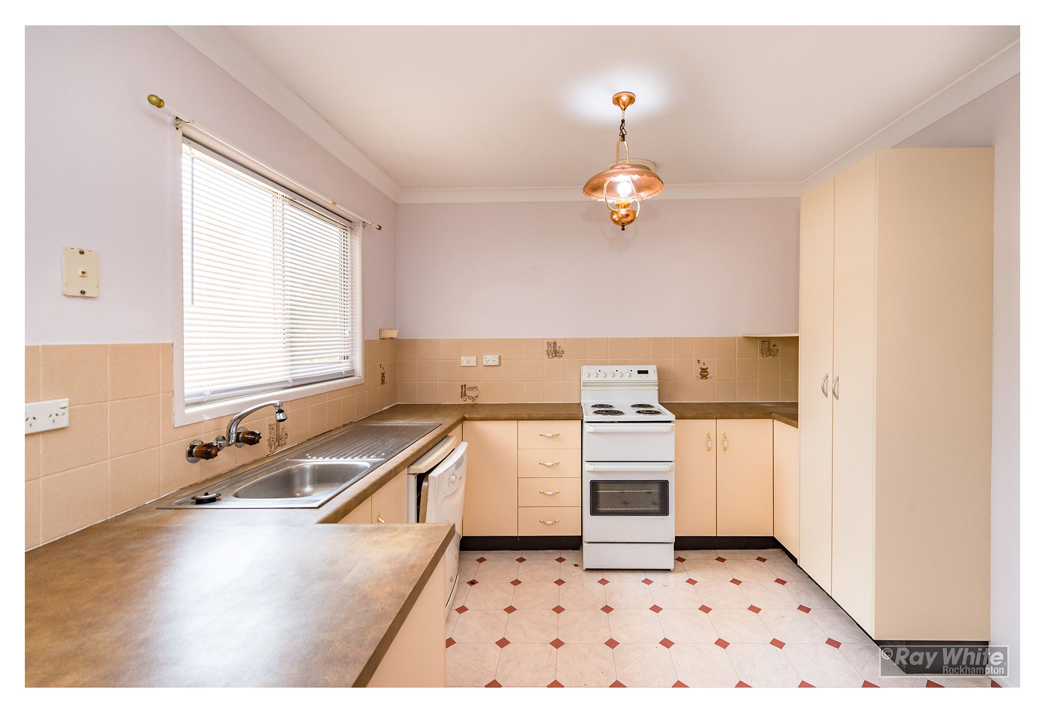 12 Bramble Street, Norman Gardens, QLD 4701