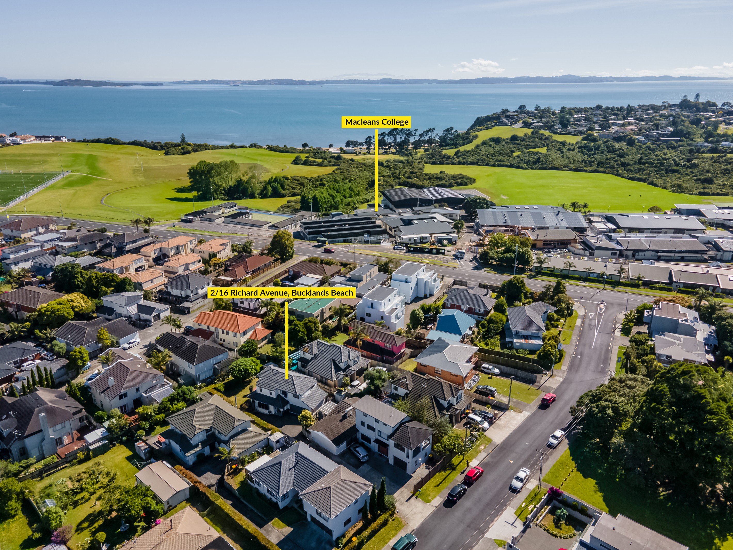 2/16 Richard Avenue, Bucklands Beach, Manukau City