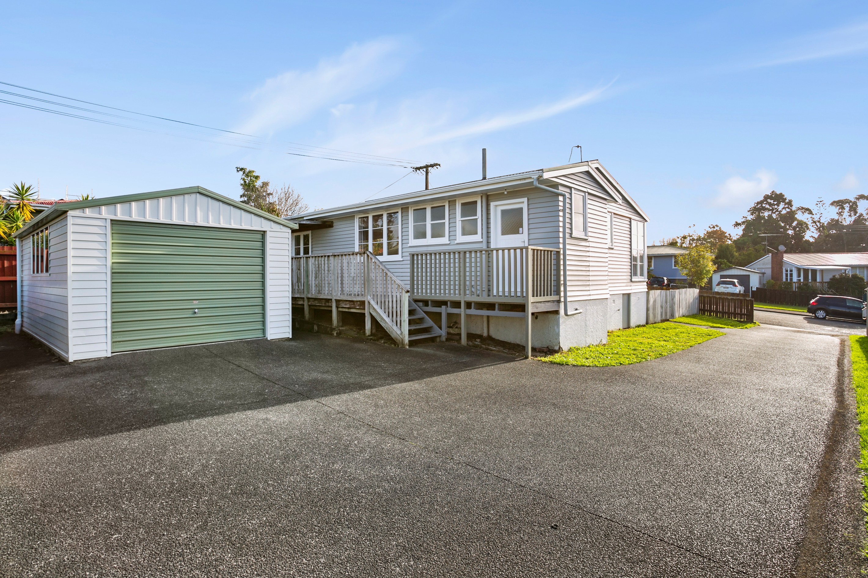 9a Westall Road, New Lynn, Waitakere City