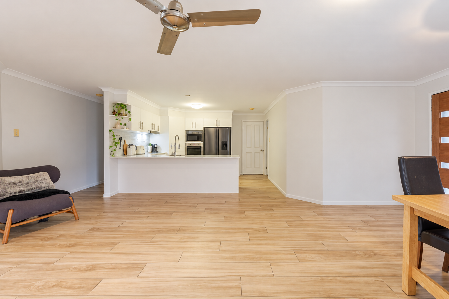 6/100 Dry Dock Road — photo 6 of 8