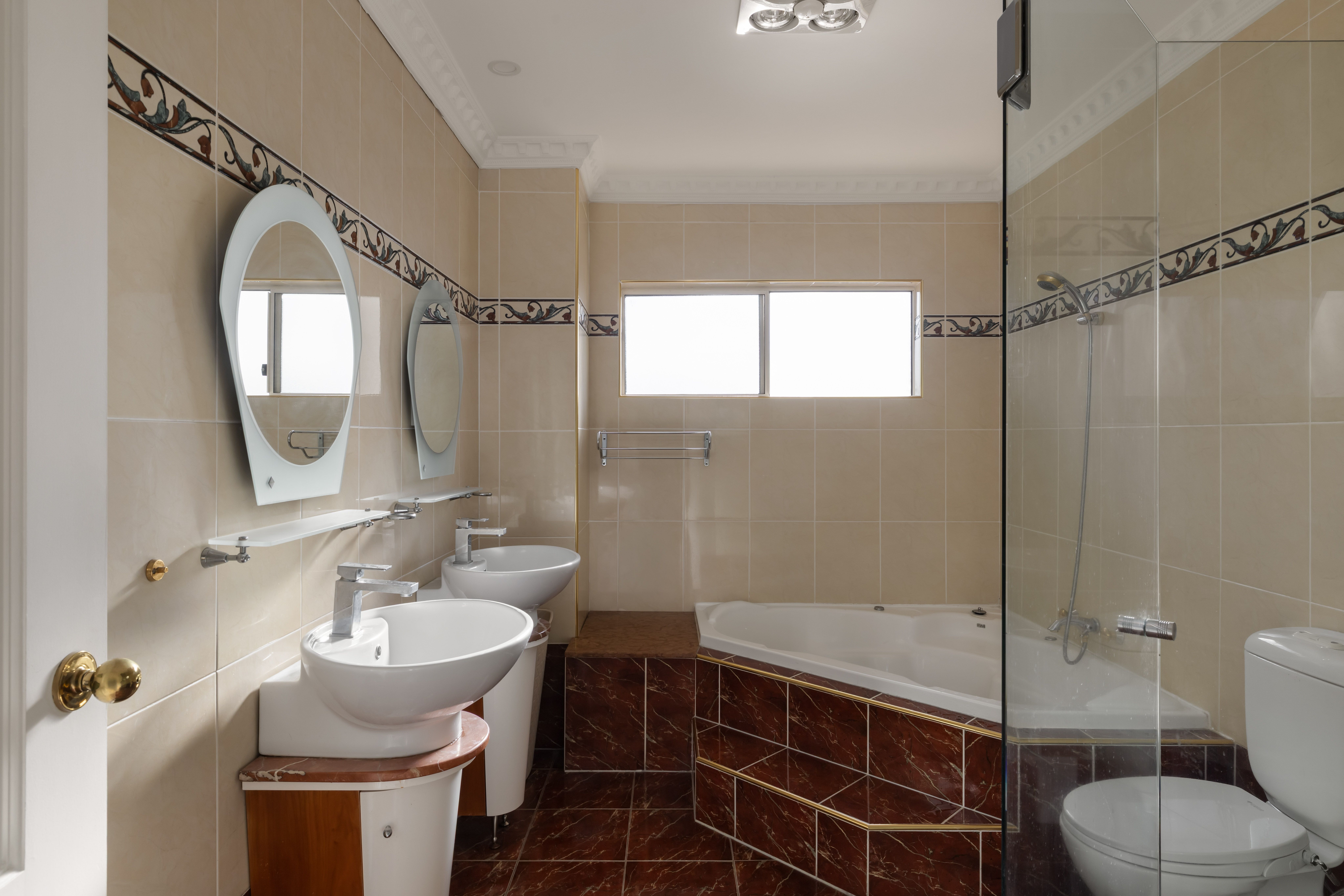 71 Whitaker Street — photo 15 of 18